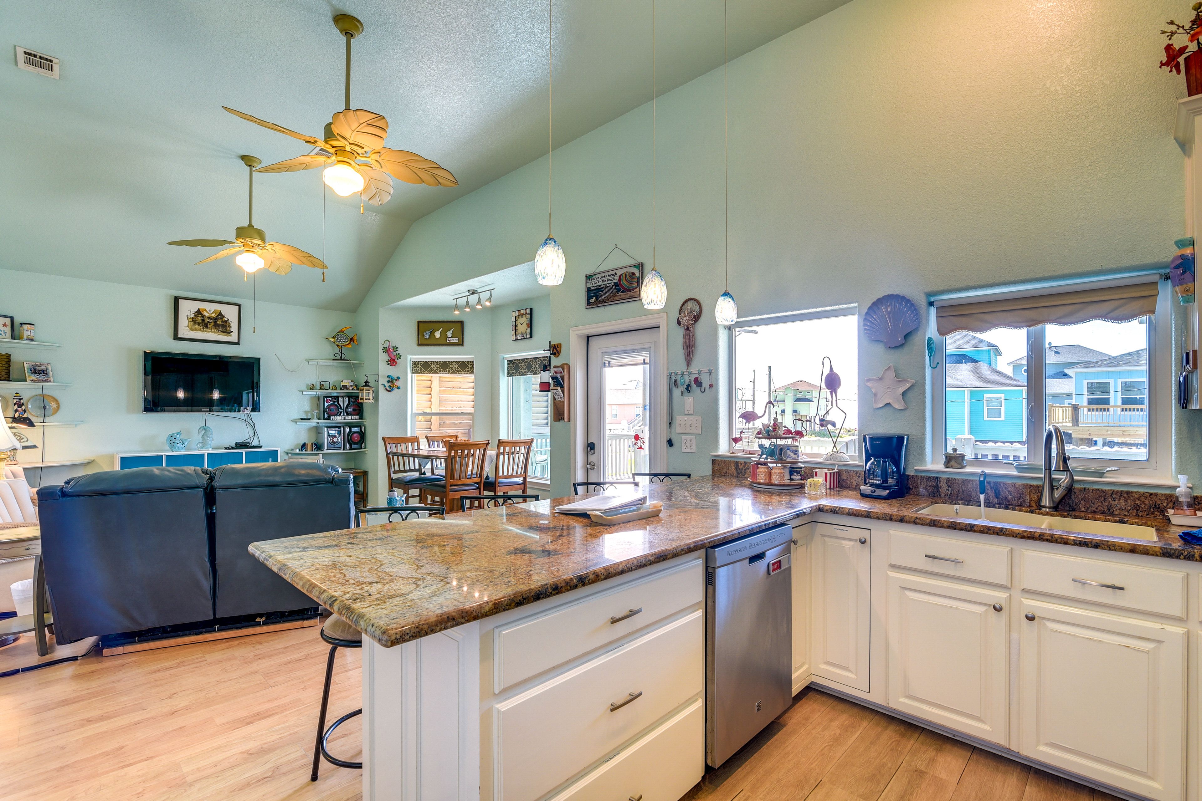 Kitchen | Main Level | Dishwasher | Coffee Maker