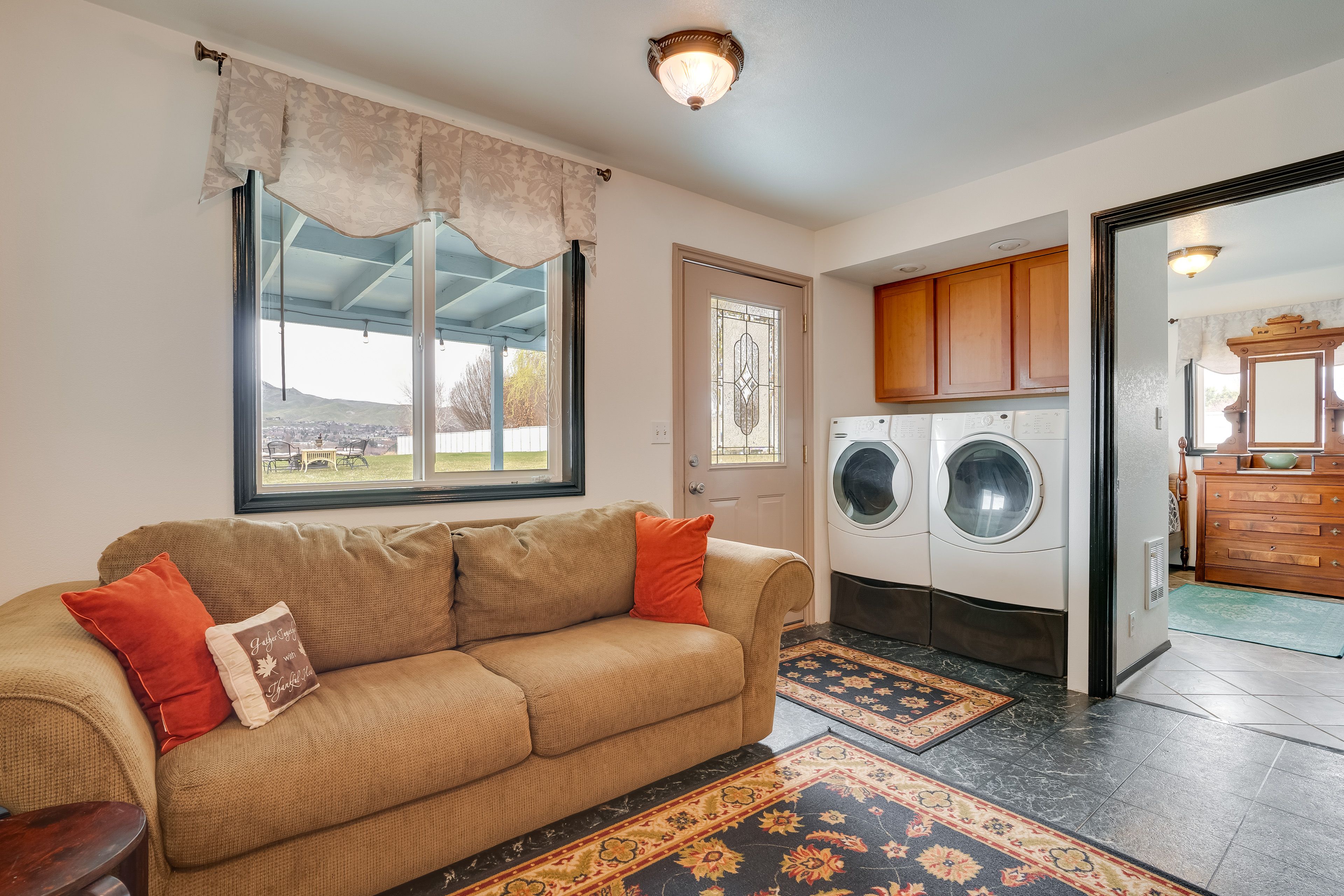 Washer & Dryer