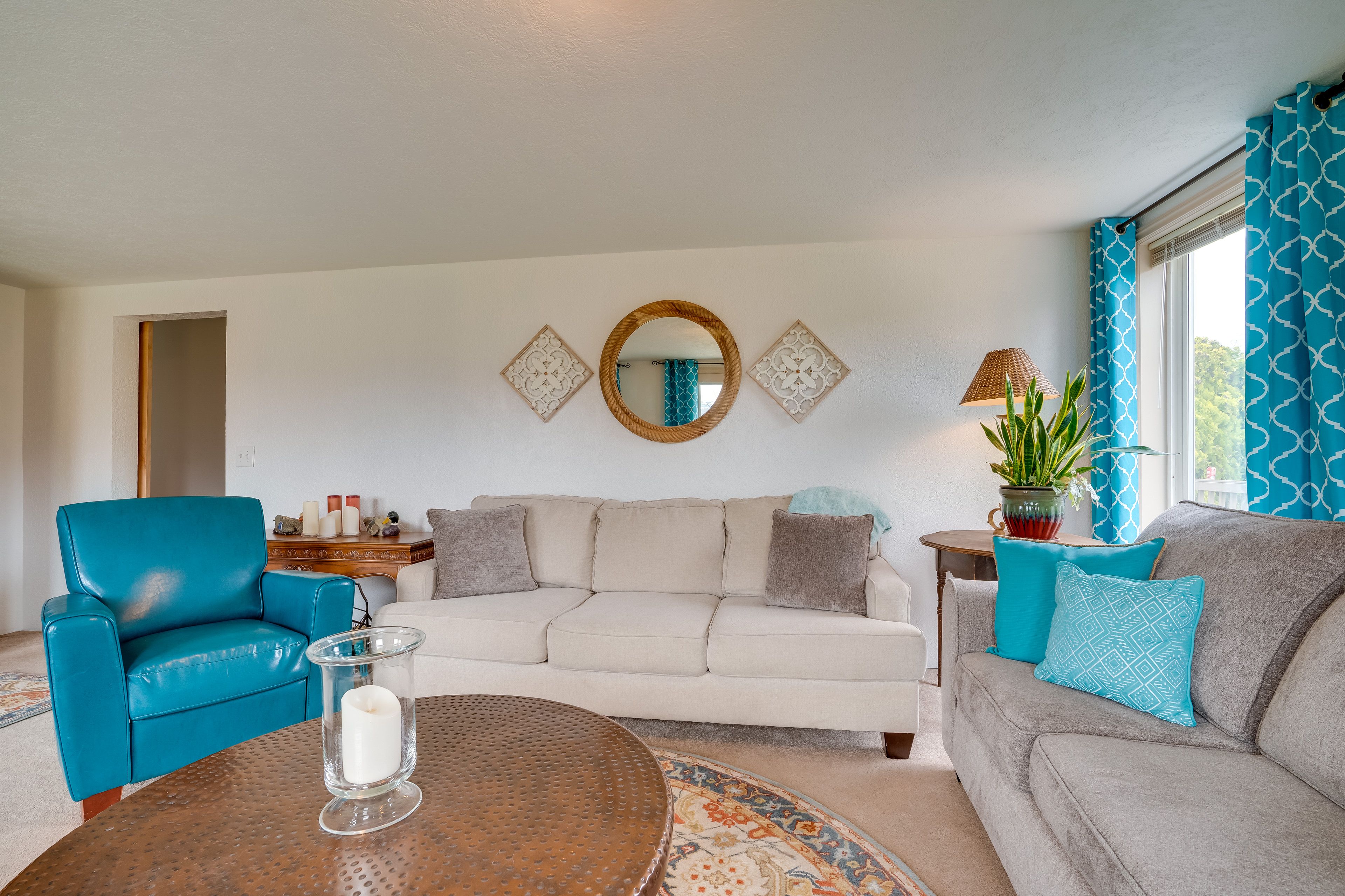 Living Room | Full Sleeper Sofa