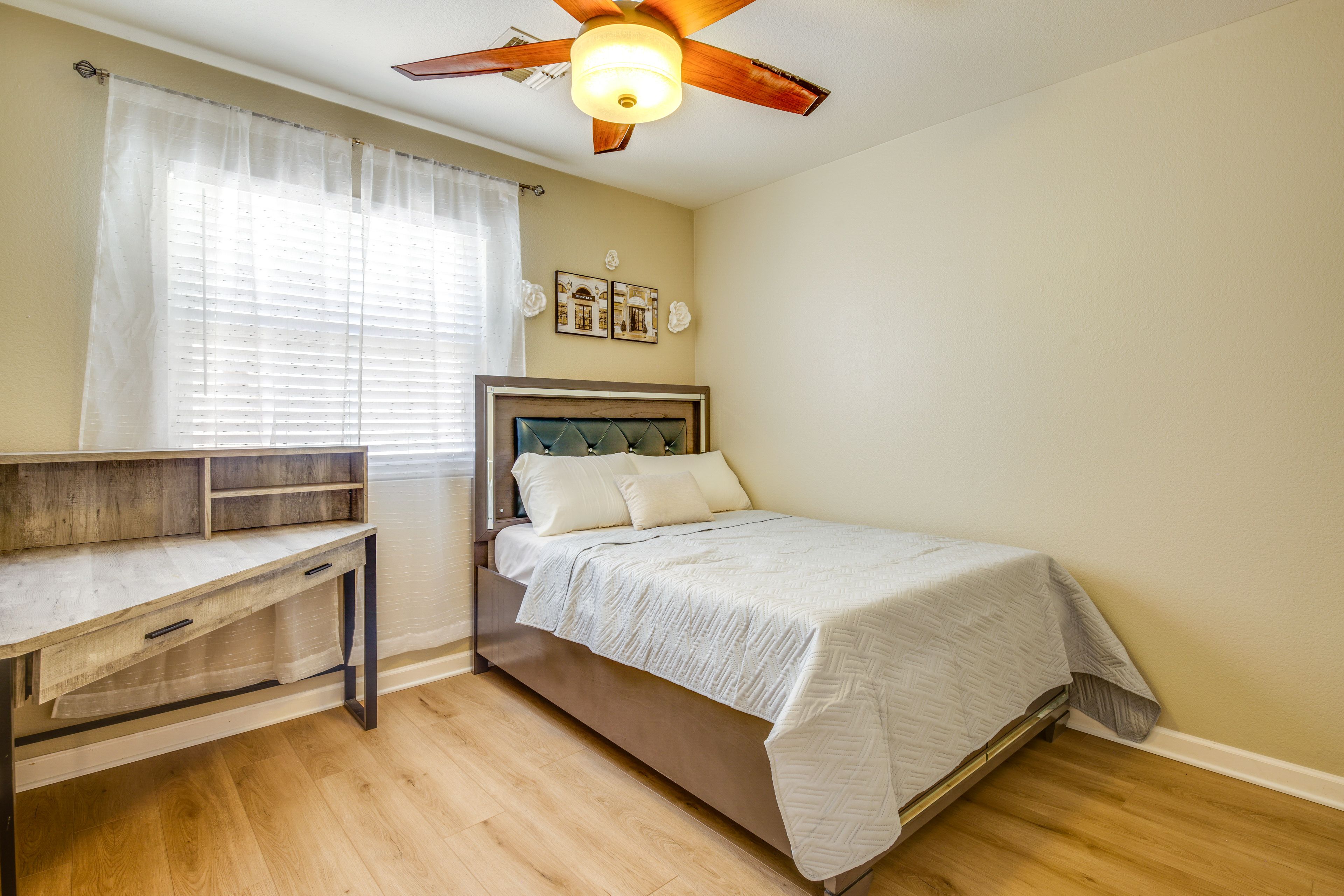 Bedroom 3 | Full Bed | Desk