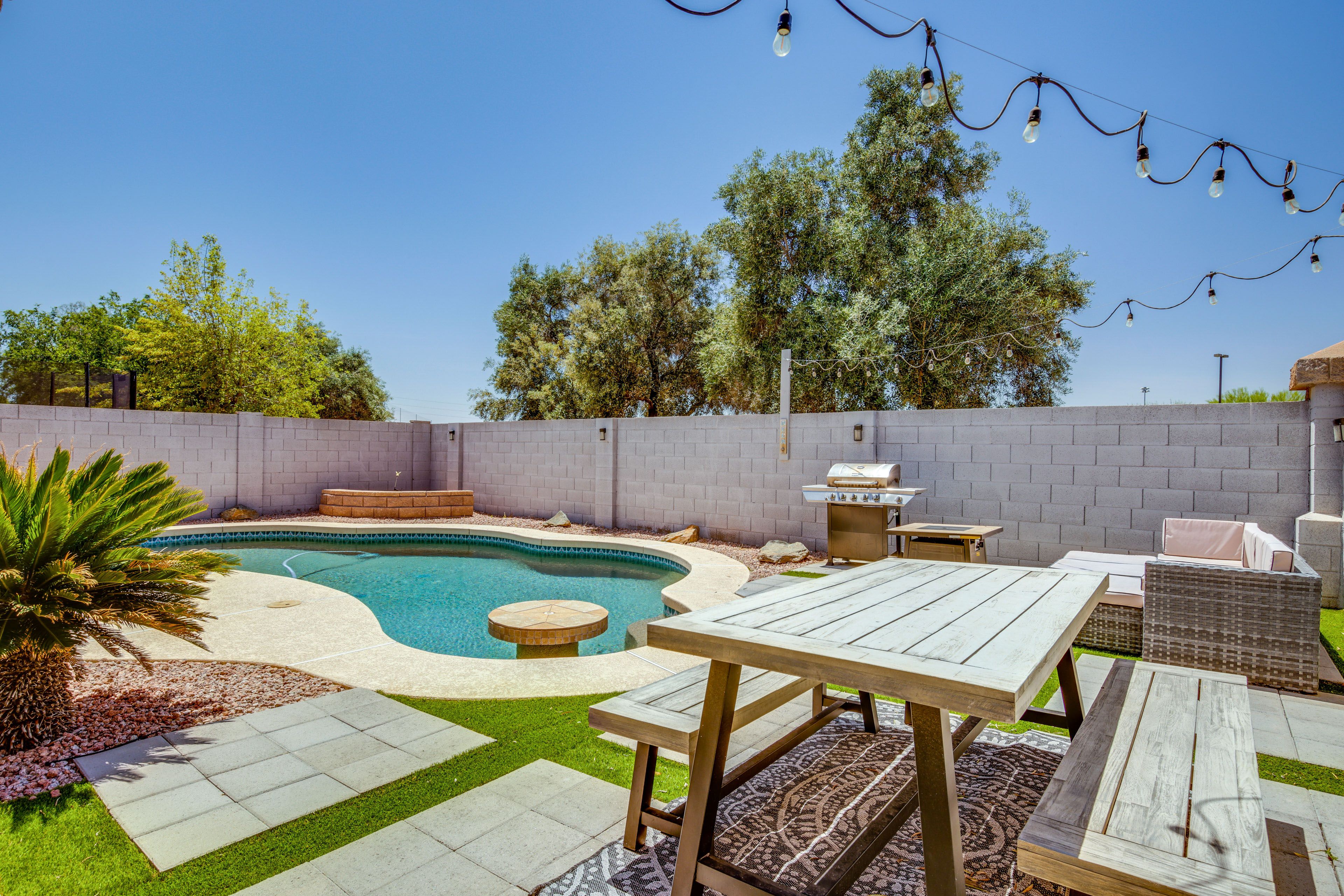 Gilbert Vacation Rental | 3BR | 2BA | 1,600 Sq Ft | Step-Free Access