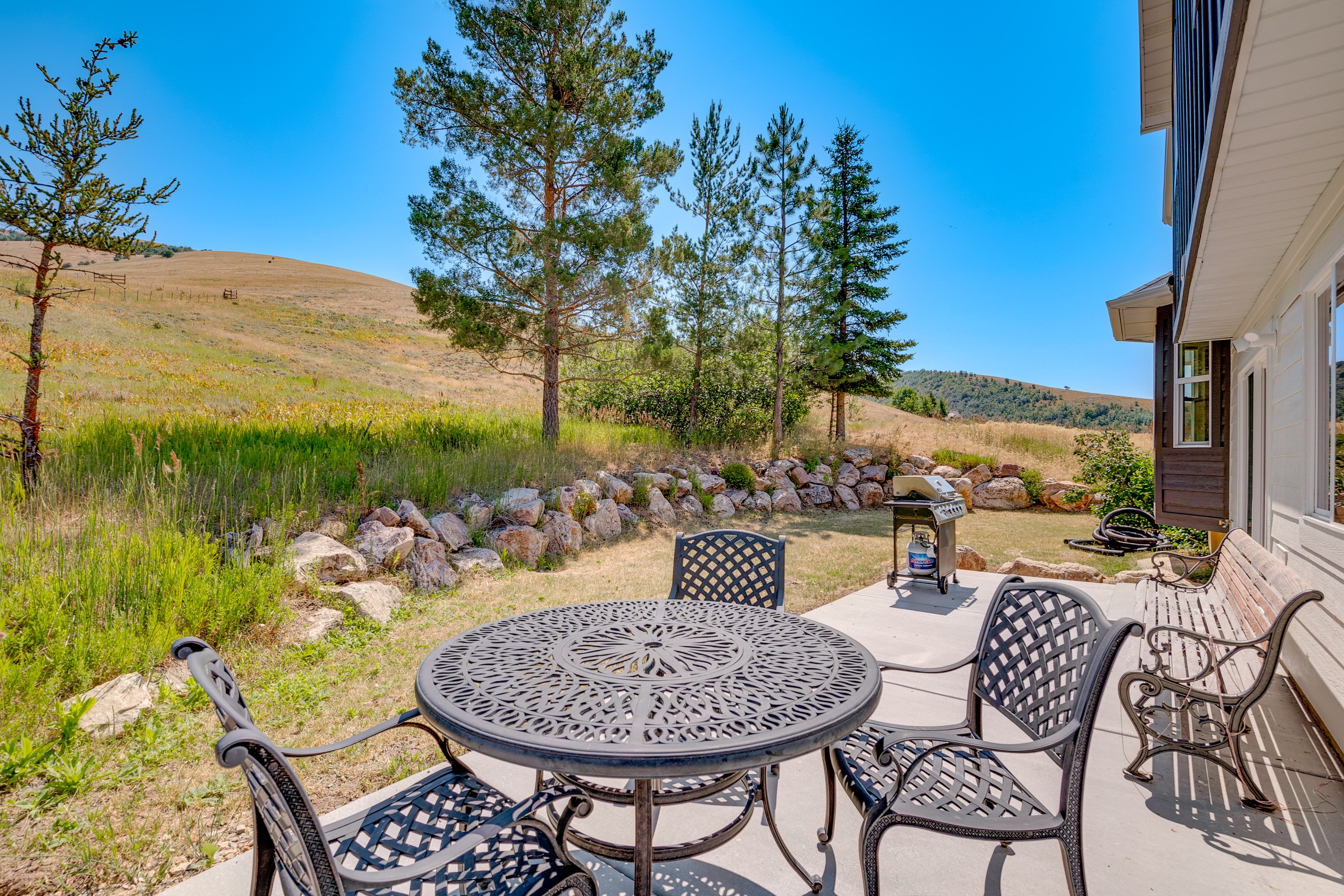 Deck | Fire Pit | Panoramic Views