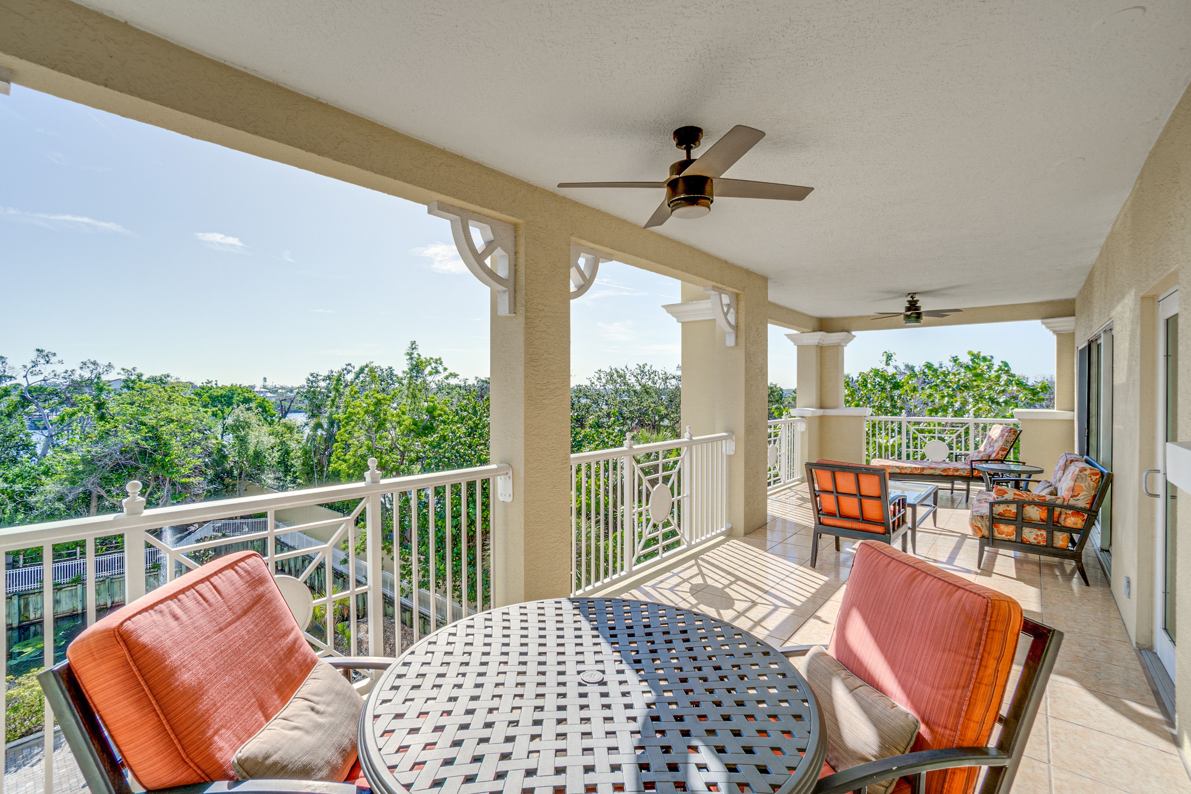 Sarasota Vacation Rental | 3BR | 2.5BA | 2,500 Sq Ft | Step-Free Access