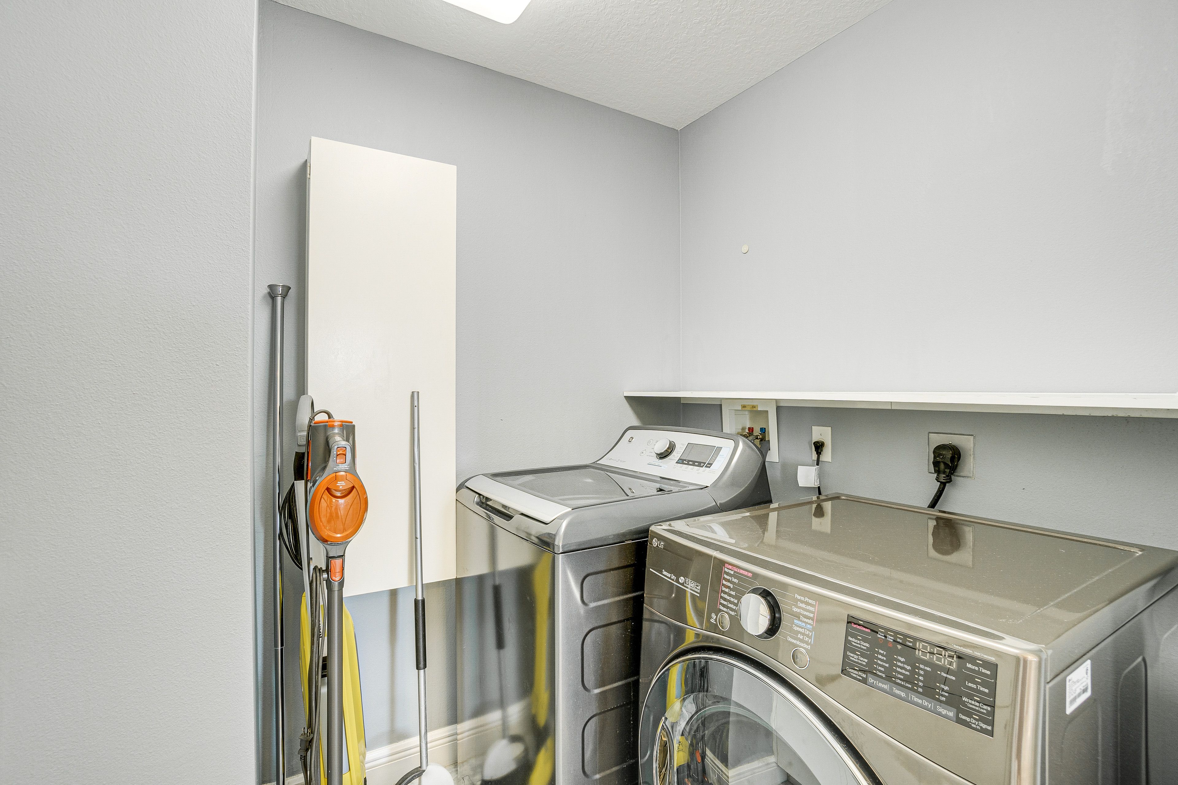 In-Unit Laundry