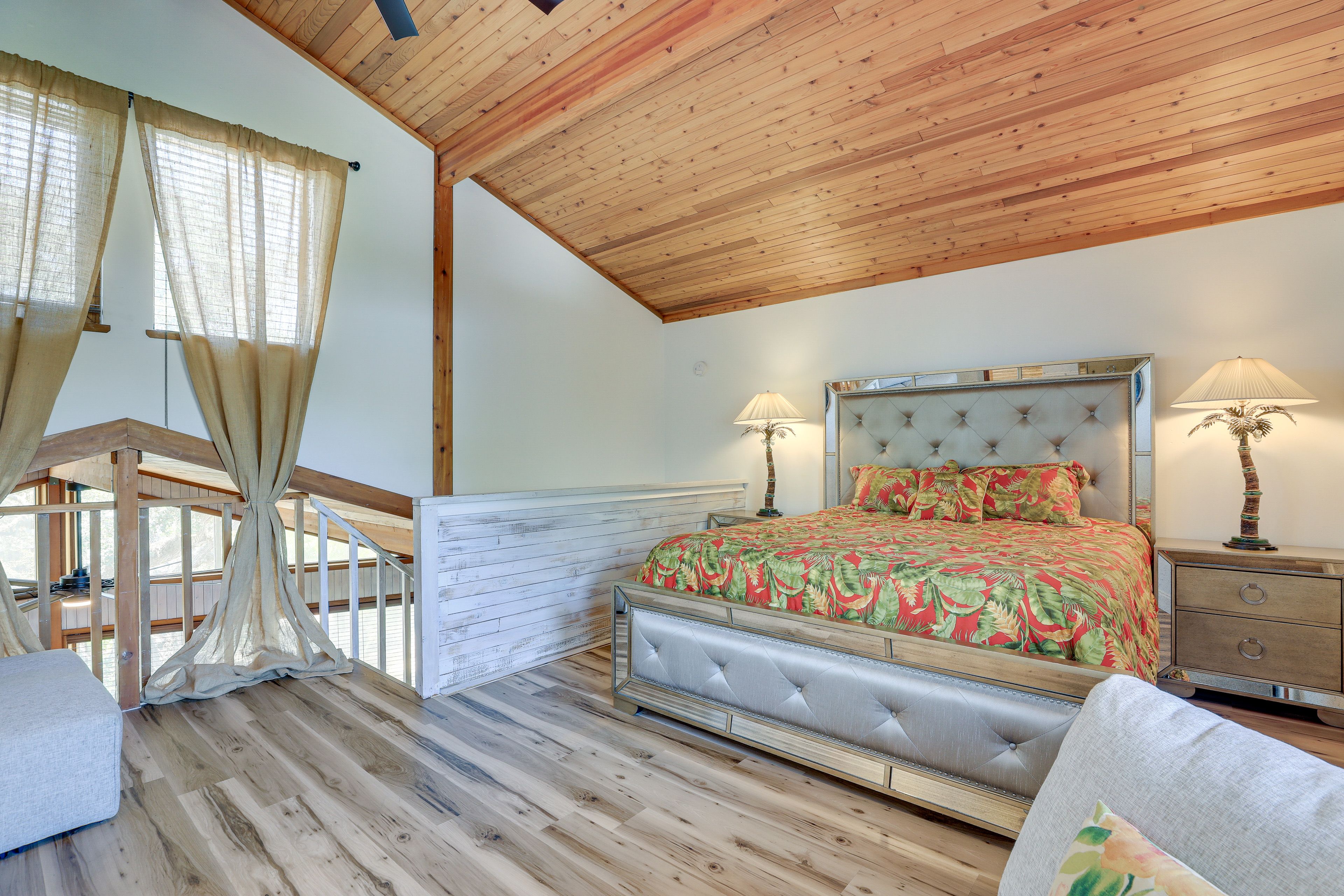 Bedroom 1 (Loft) | King Bed | 2nd Floor