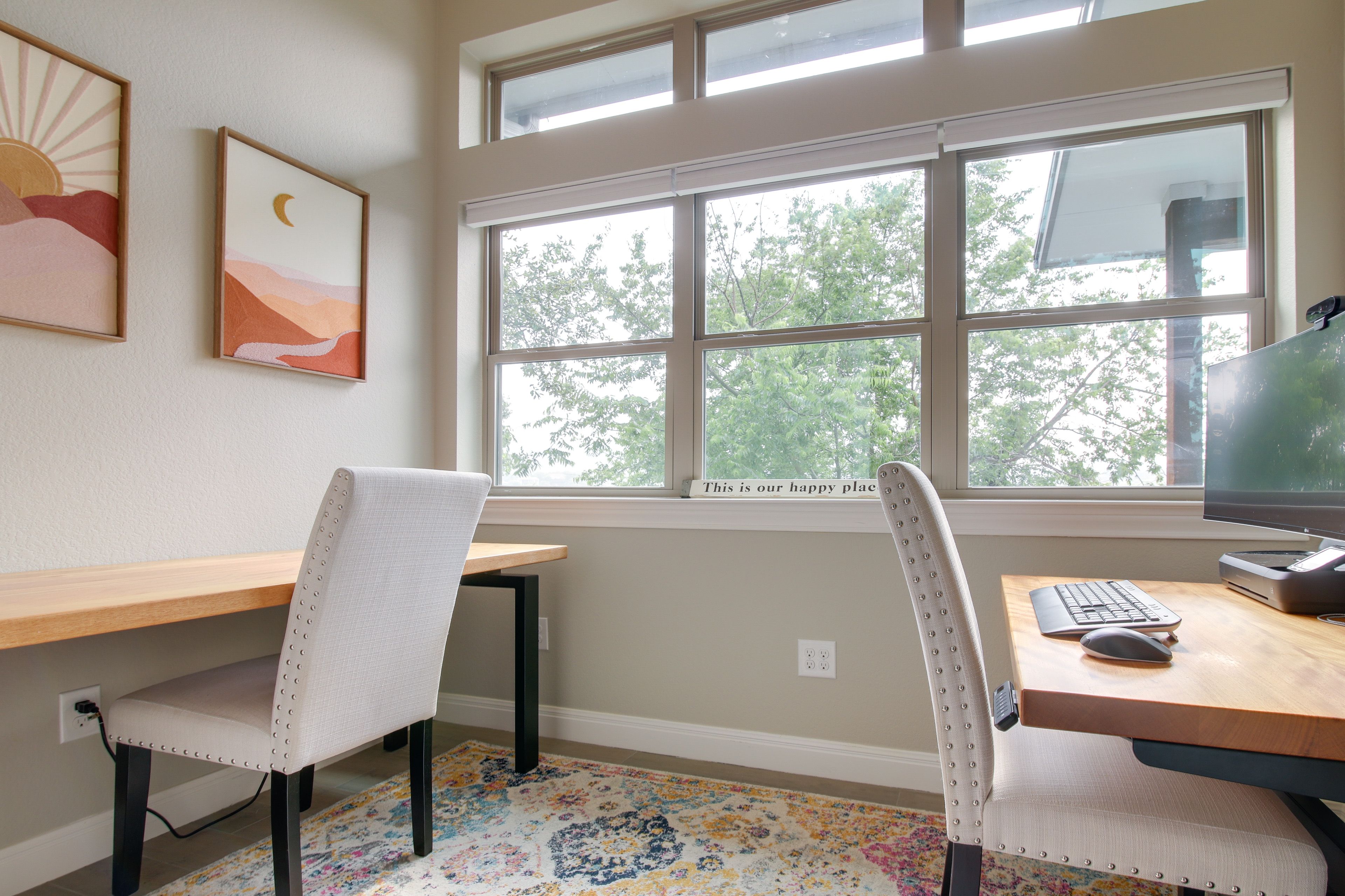 Office | Monitor | Printer | Free WiFi (200 Mbps) | Entry Level