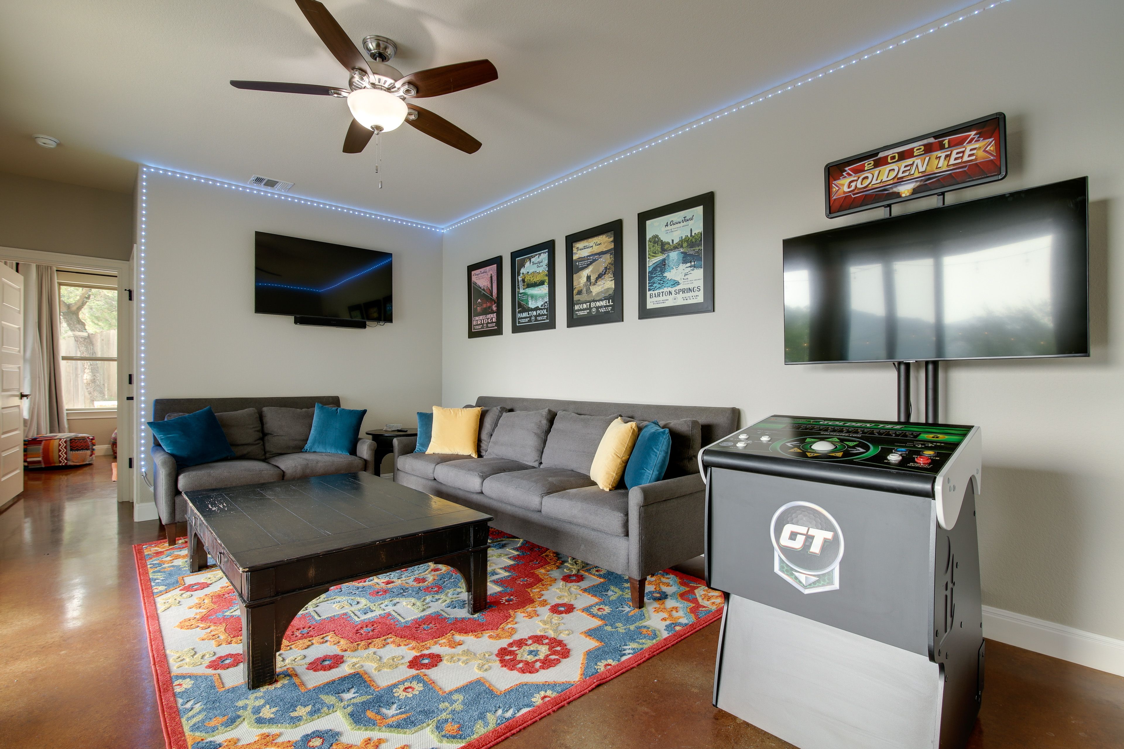 Lounge Room | Arcade Game | Smart TV | Walk-Out Basement | Lower Level