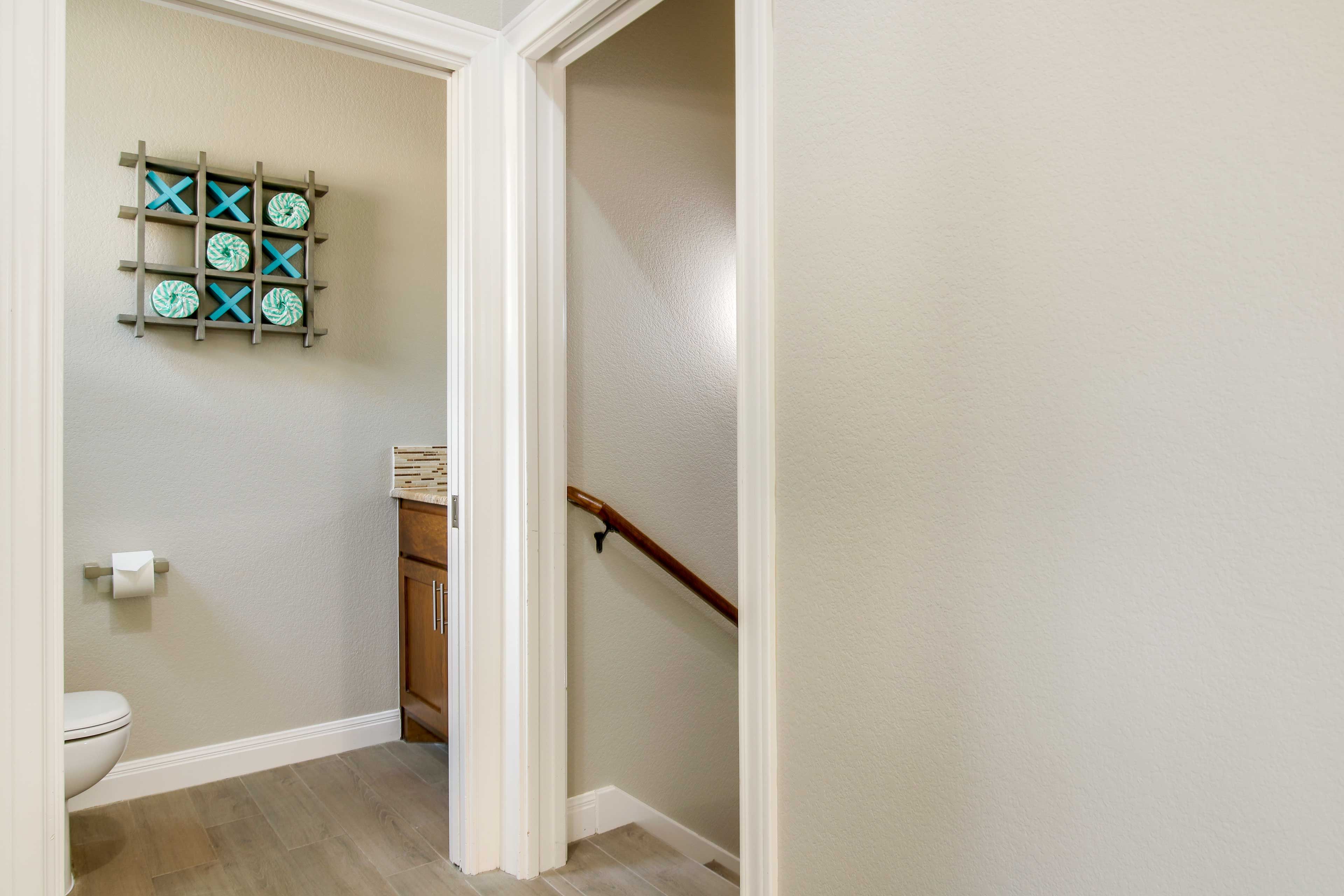 Hallway | Entry Level