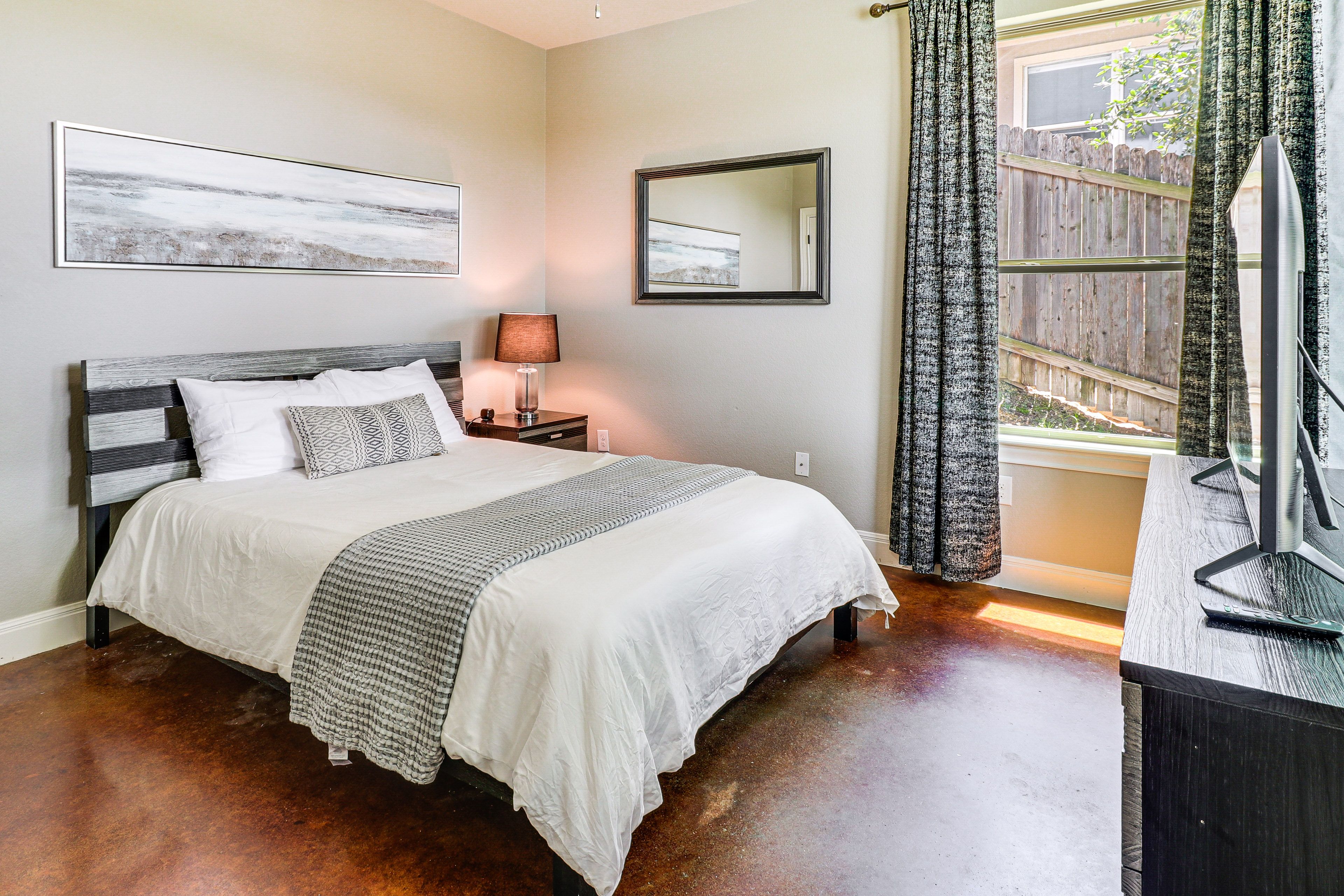 Bedroom 2 | Lower Level | Queen Bed