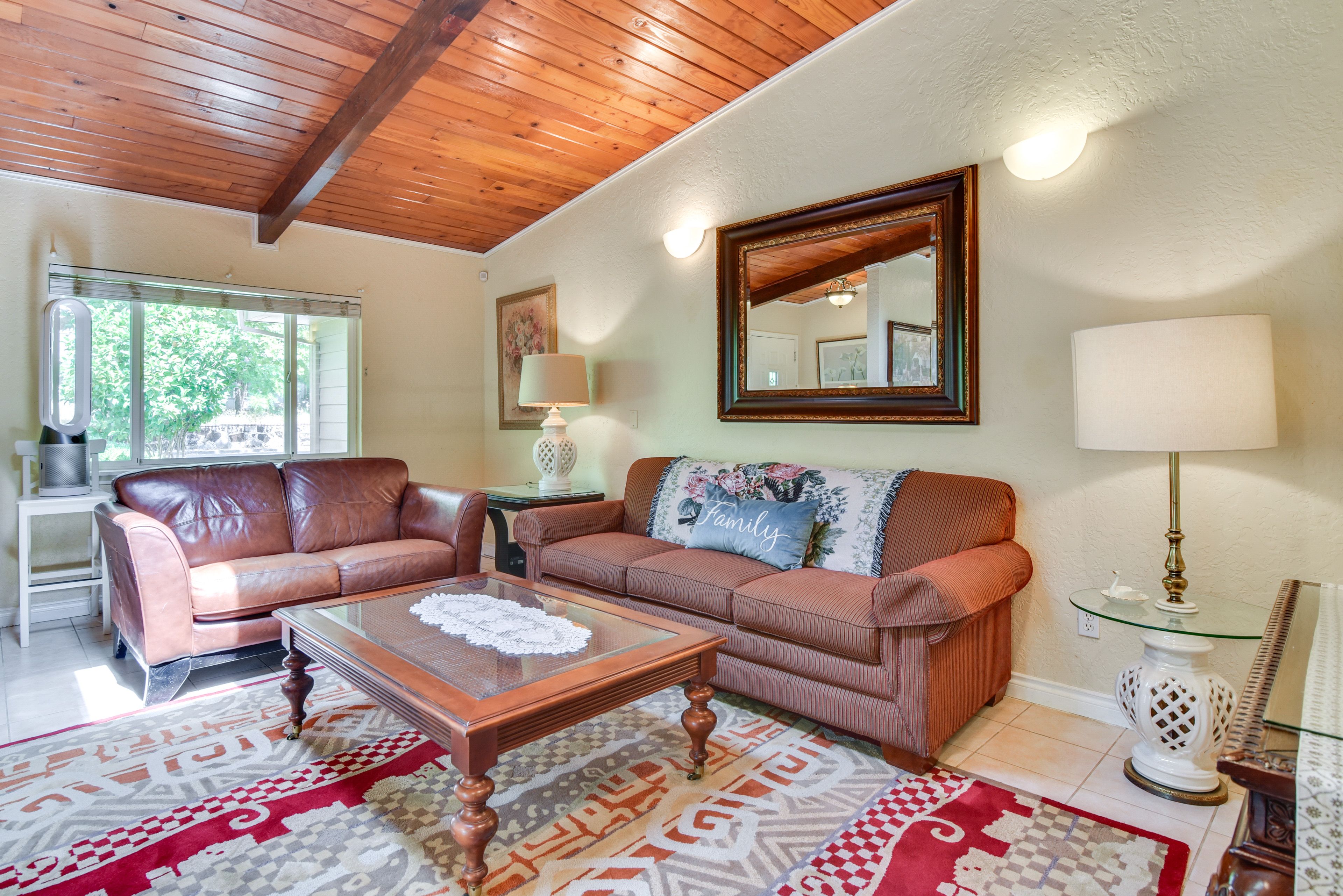 Aloha Vacation Rental | 2BR | 2BA | 700 Sq Ft