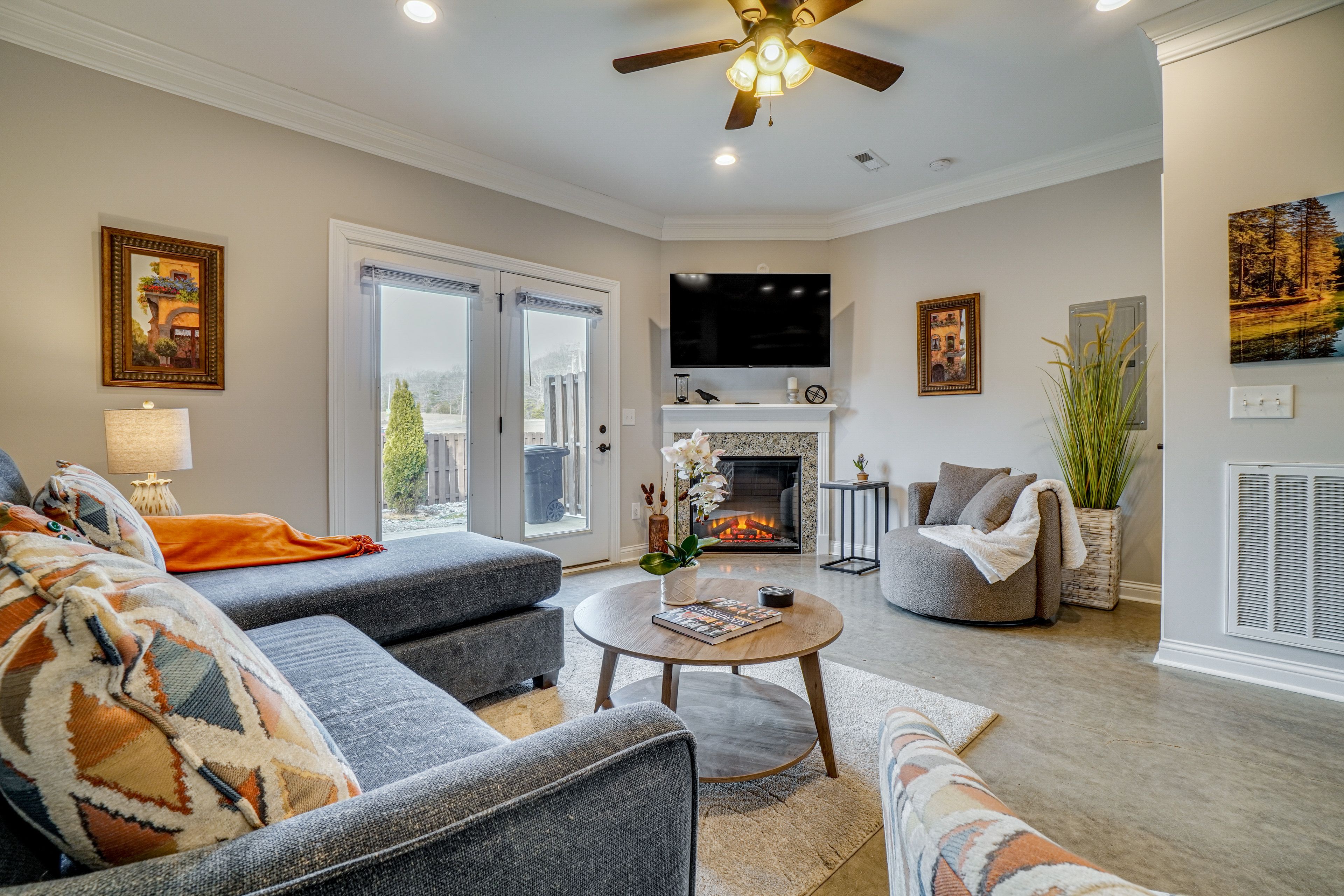 Living Room | Main Level | Sleeper Sofa