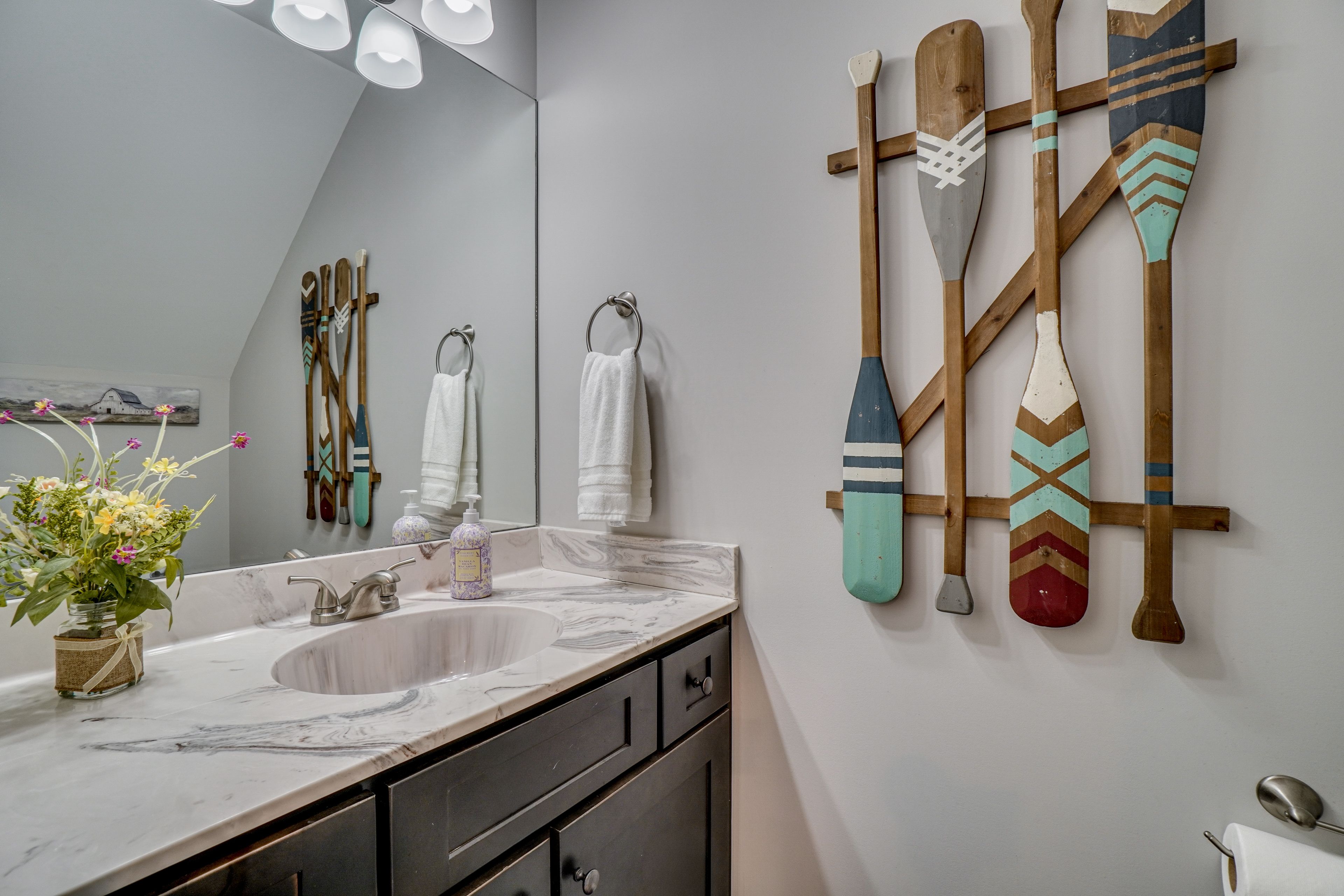 Half Bathroom | Main Level