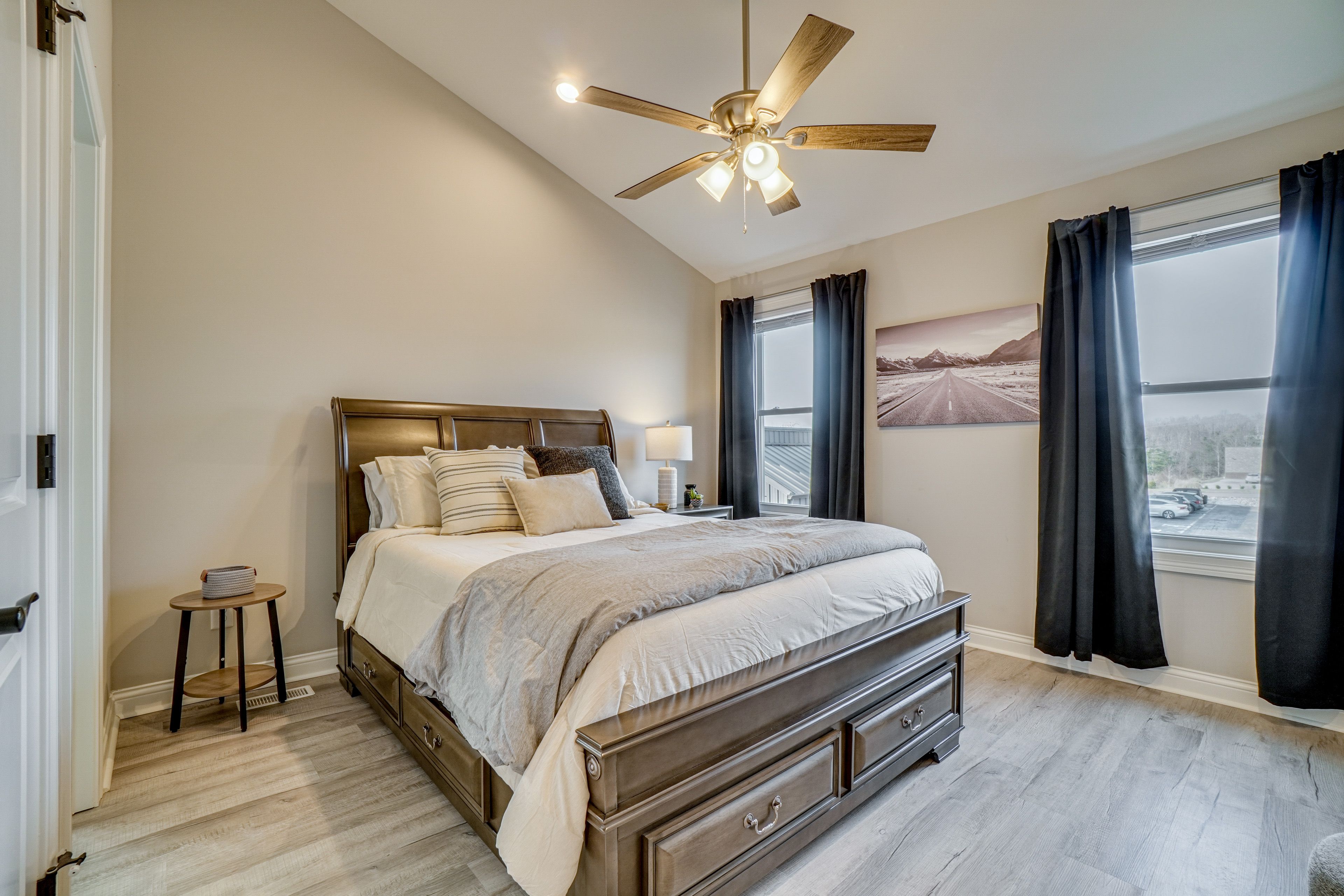 Bedroom 1 | Upper Level | Queen Bed