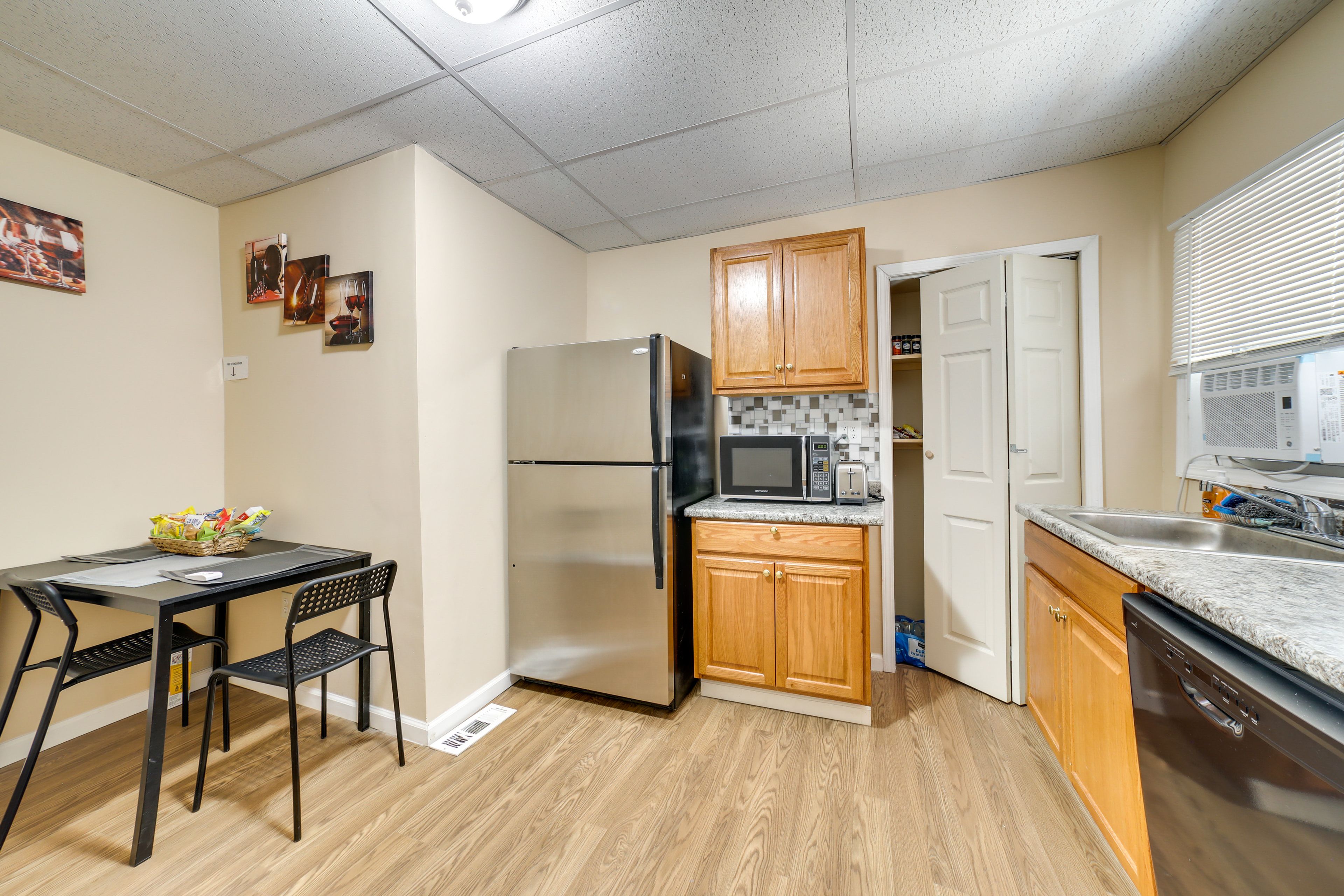 Kitchen | 1st Floor | Blender | Dishware & Flatware | Cooking Basics | Spices