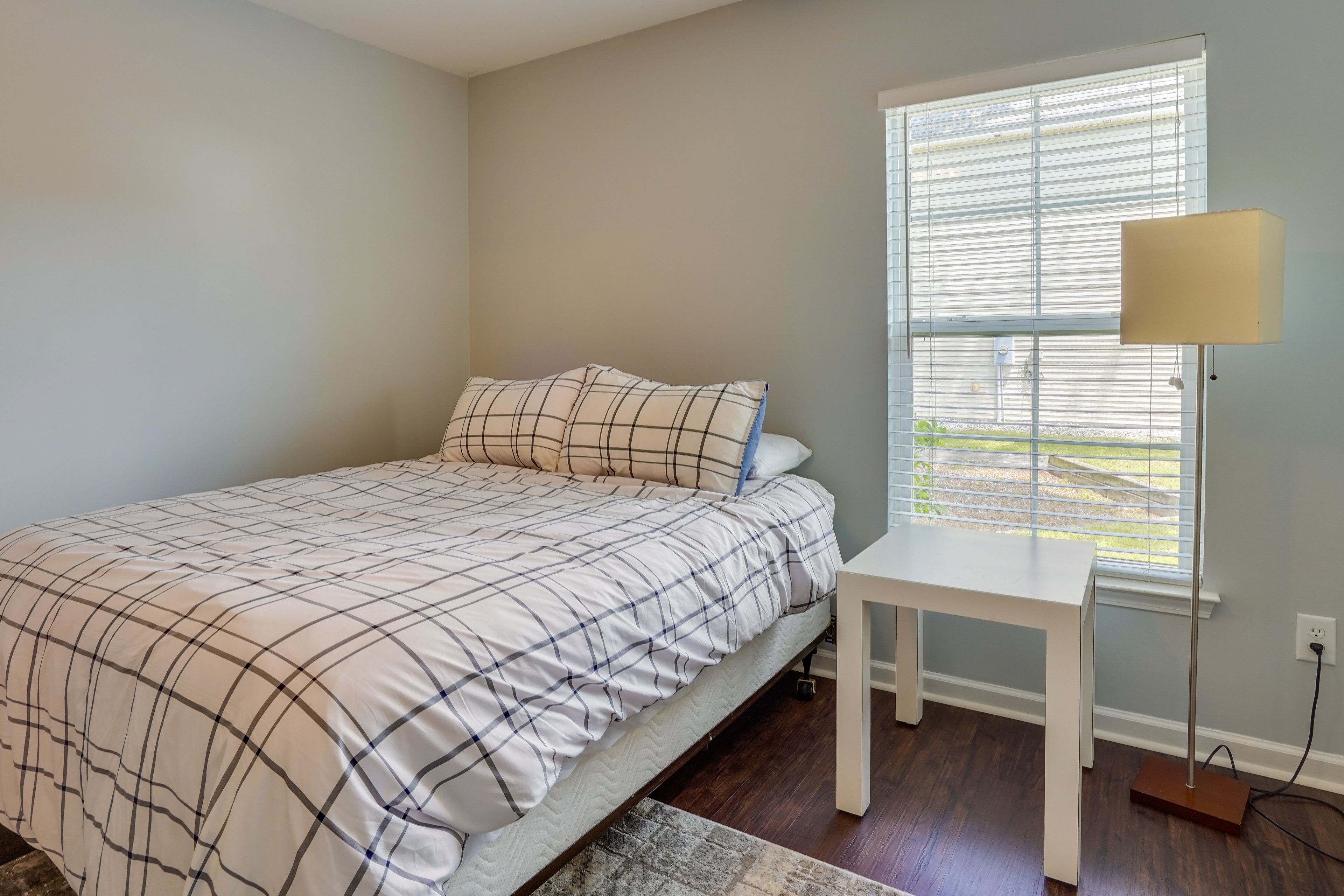 Bedroom 2 | Queen Bed | Linens Provided