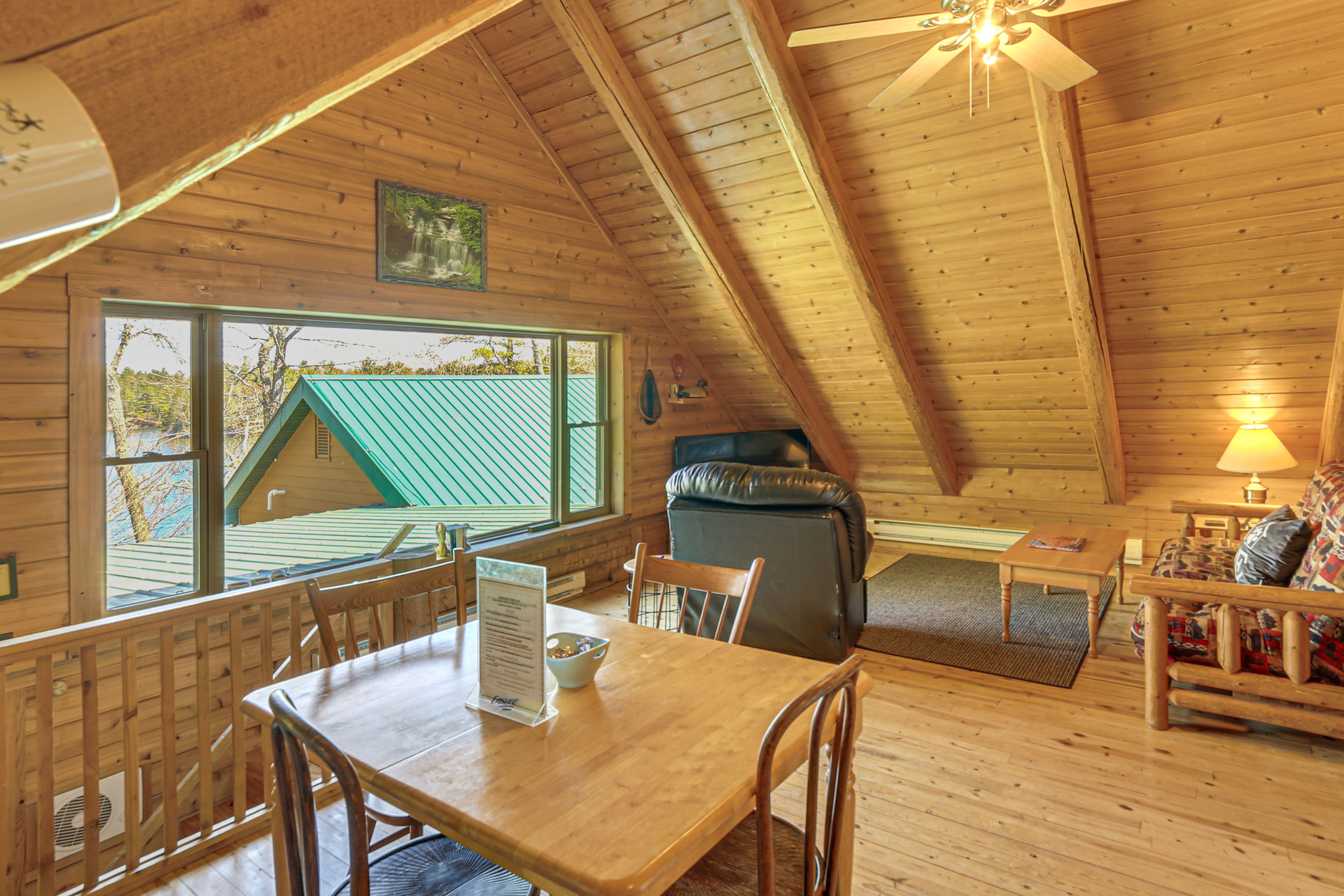 Dining Area | Main Floor