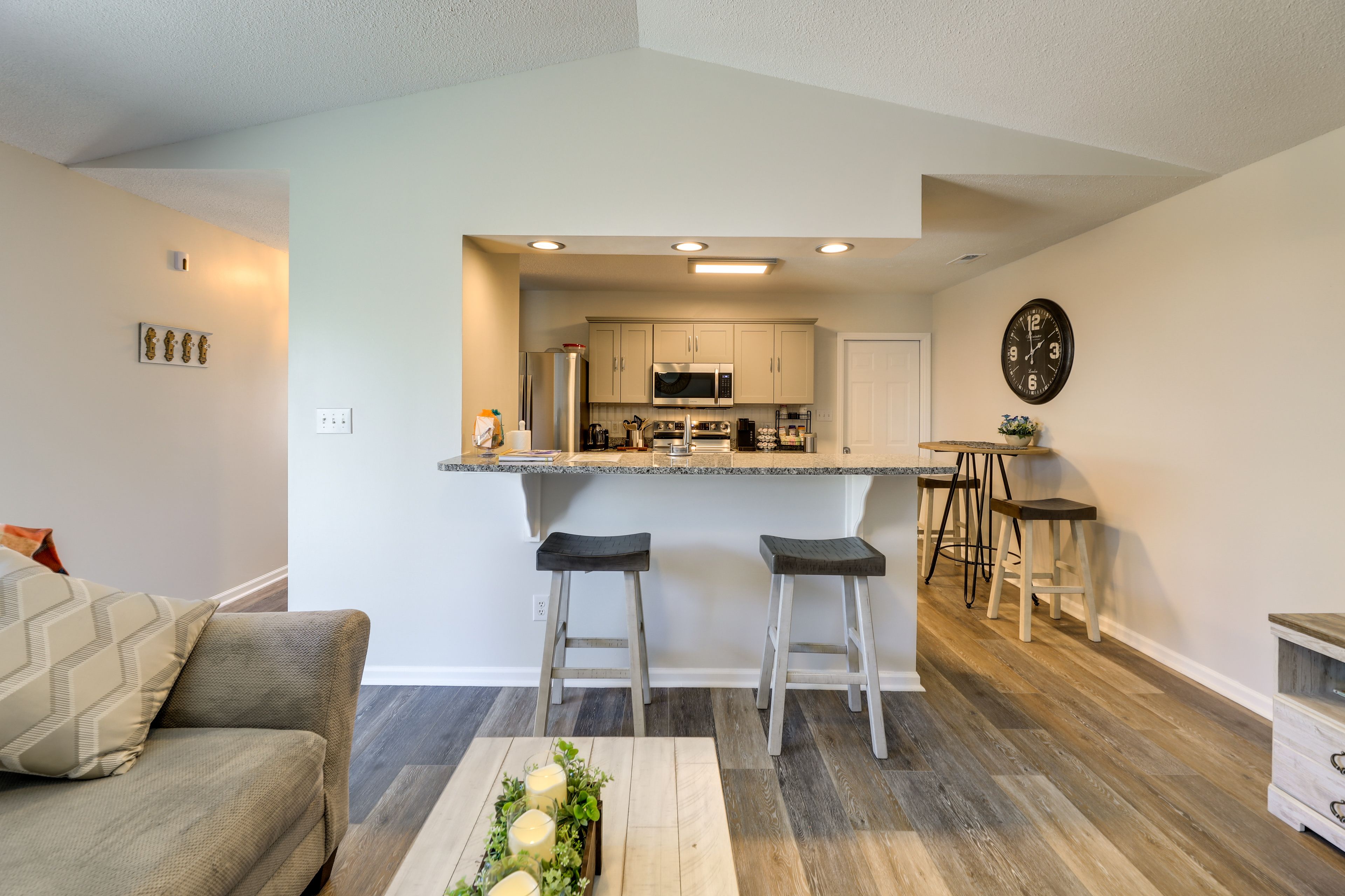 Breakfast Bar