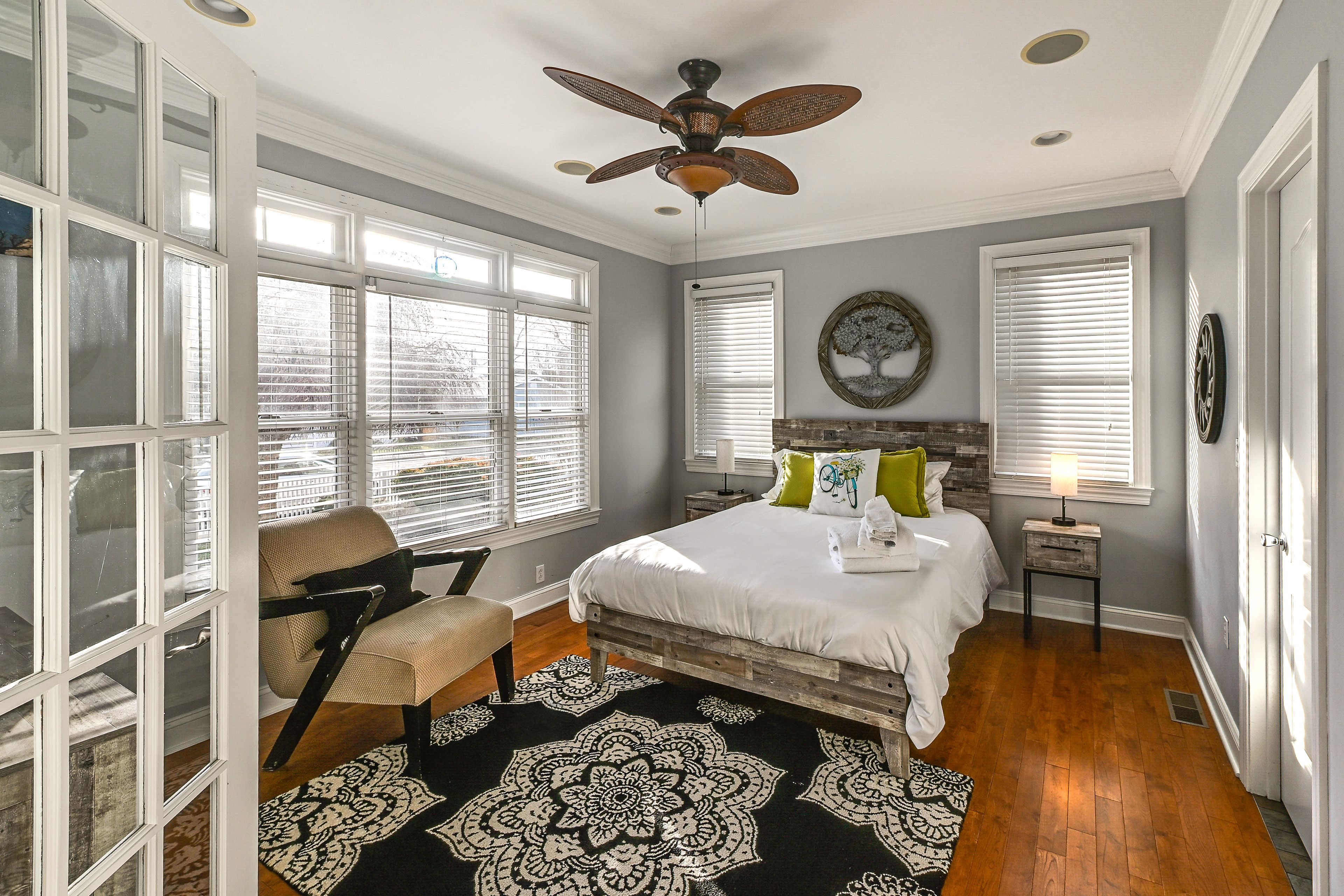 Bedroom 1 | Queen Bed | Linens Provided