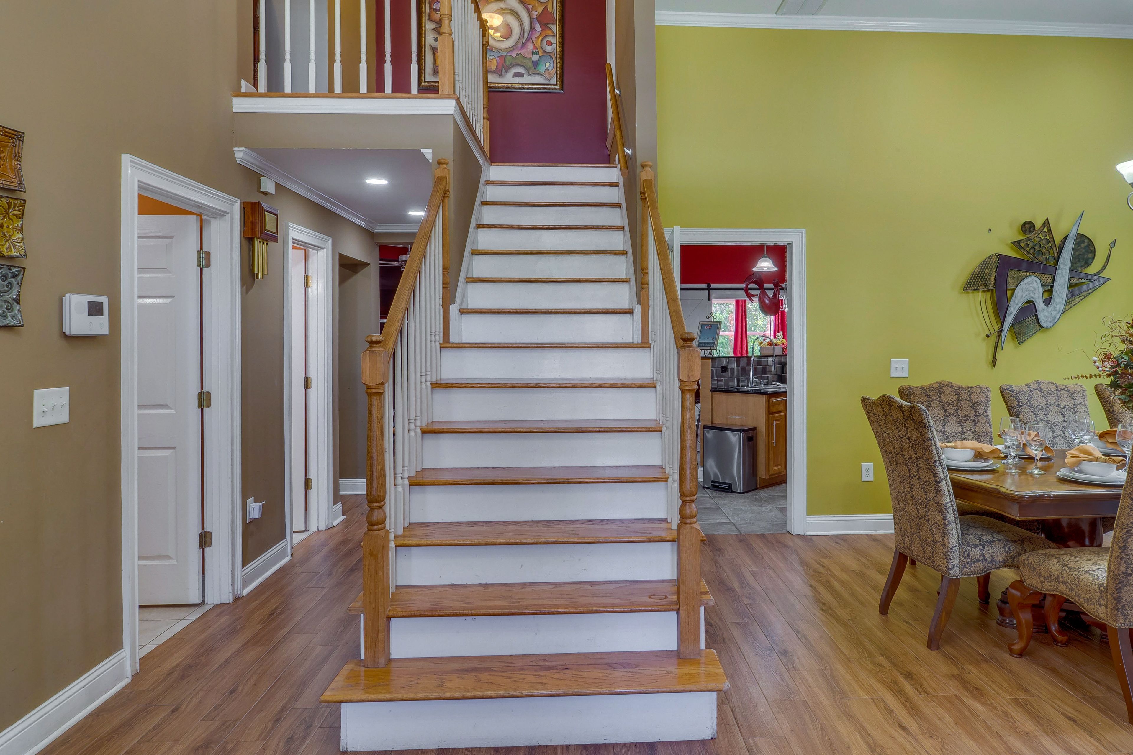 Stairs to 2nd Level