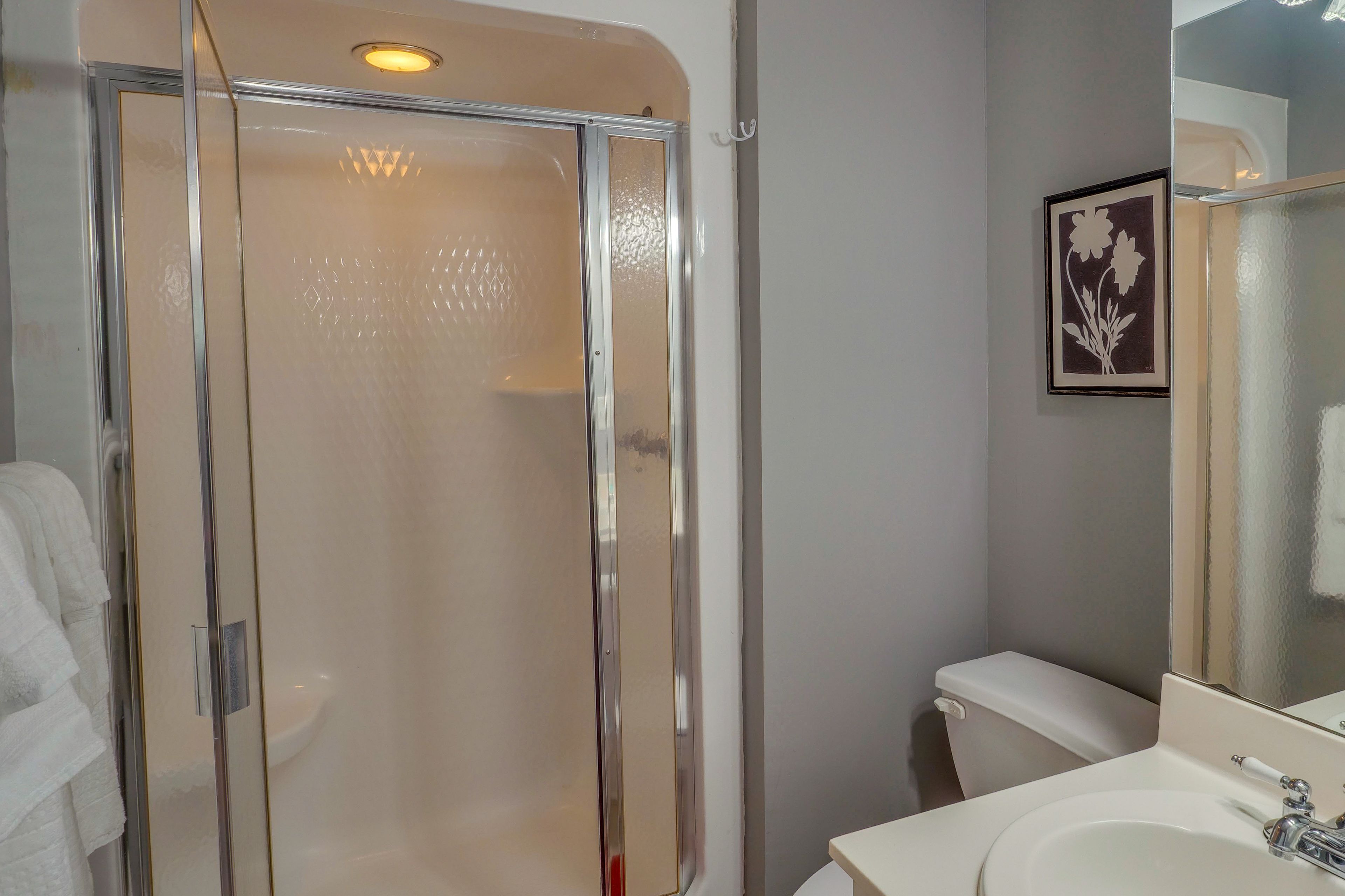 Full Bathroom