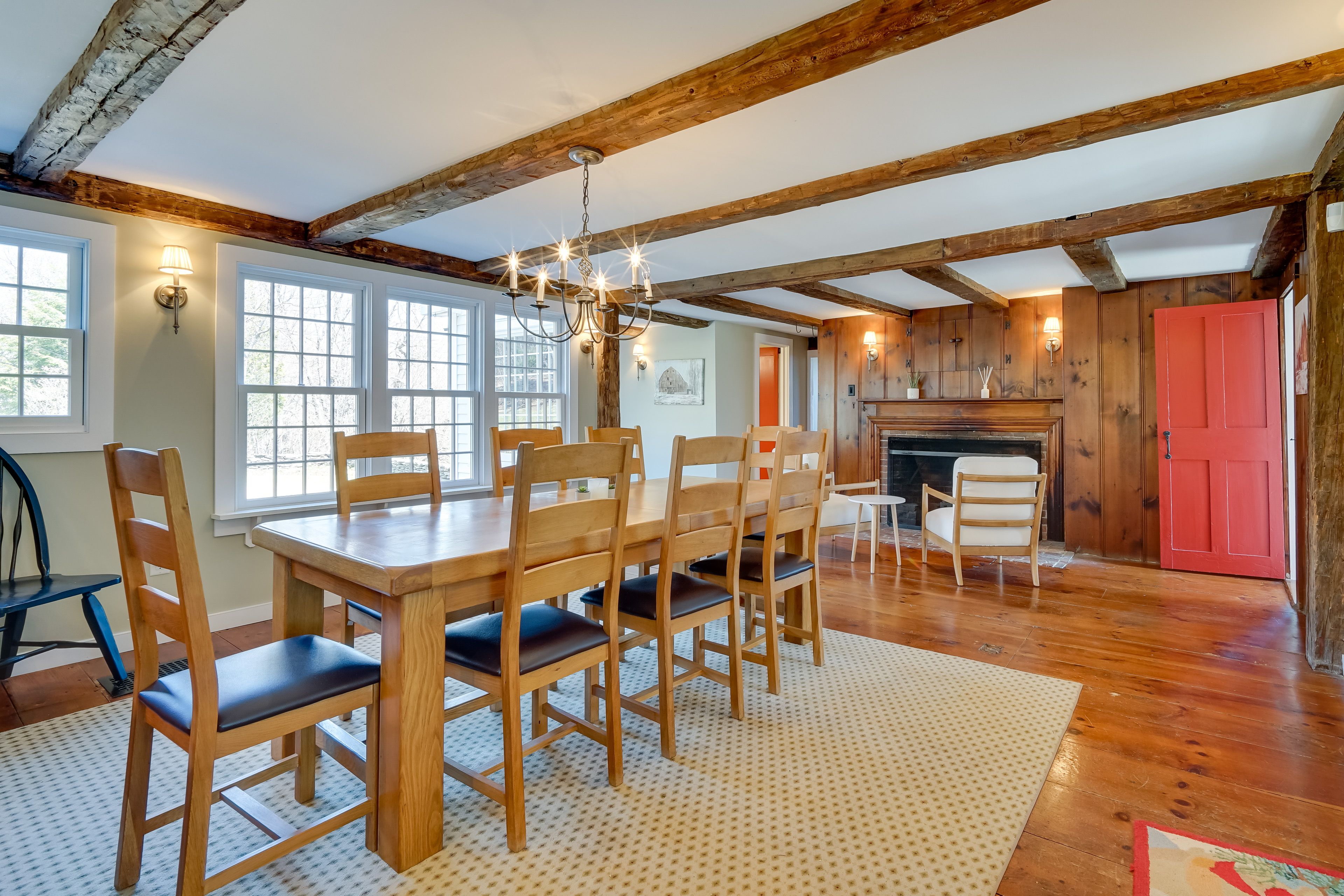 Dining Room | Fireplace