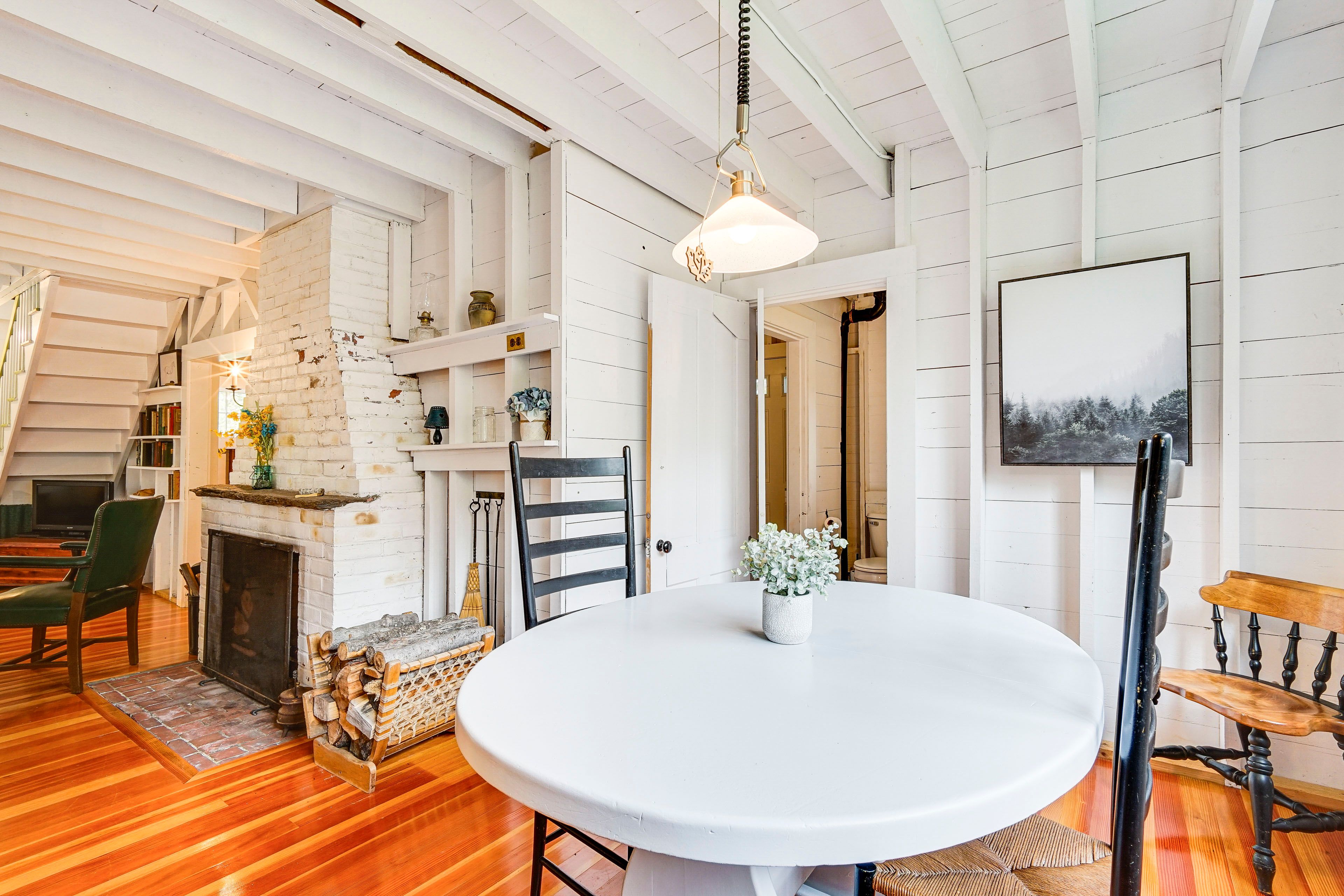 Dining | Dishware & Flatware Provided | 1st Floor