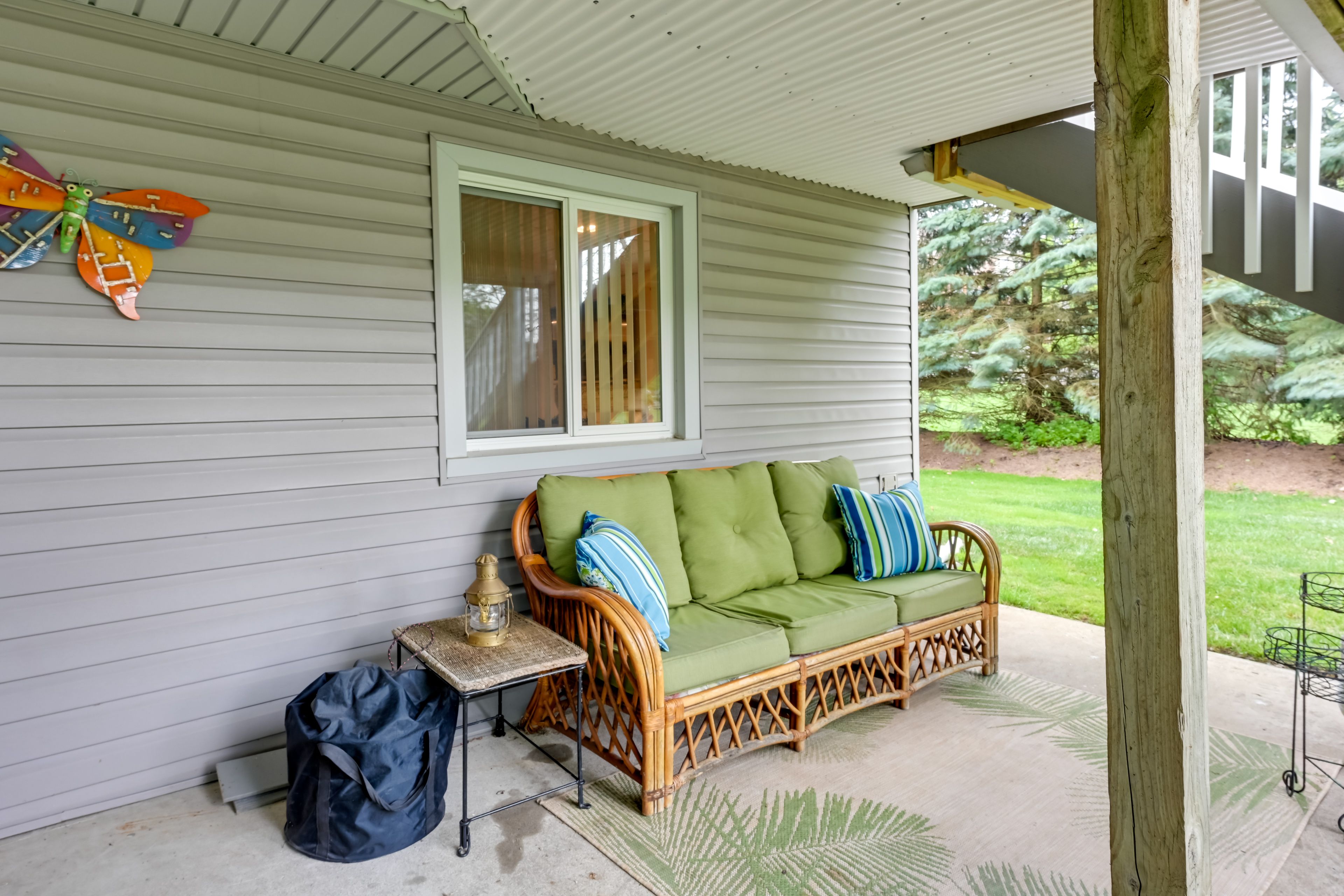 Covered Patio | Dining Area