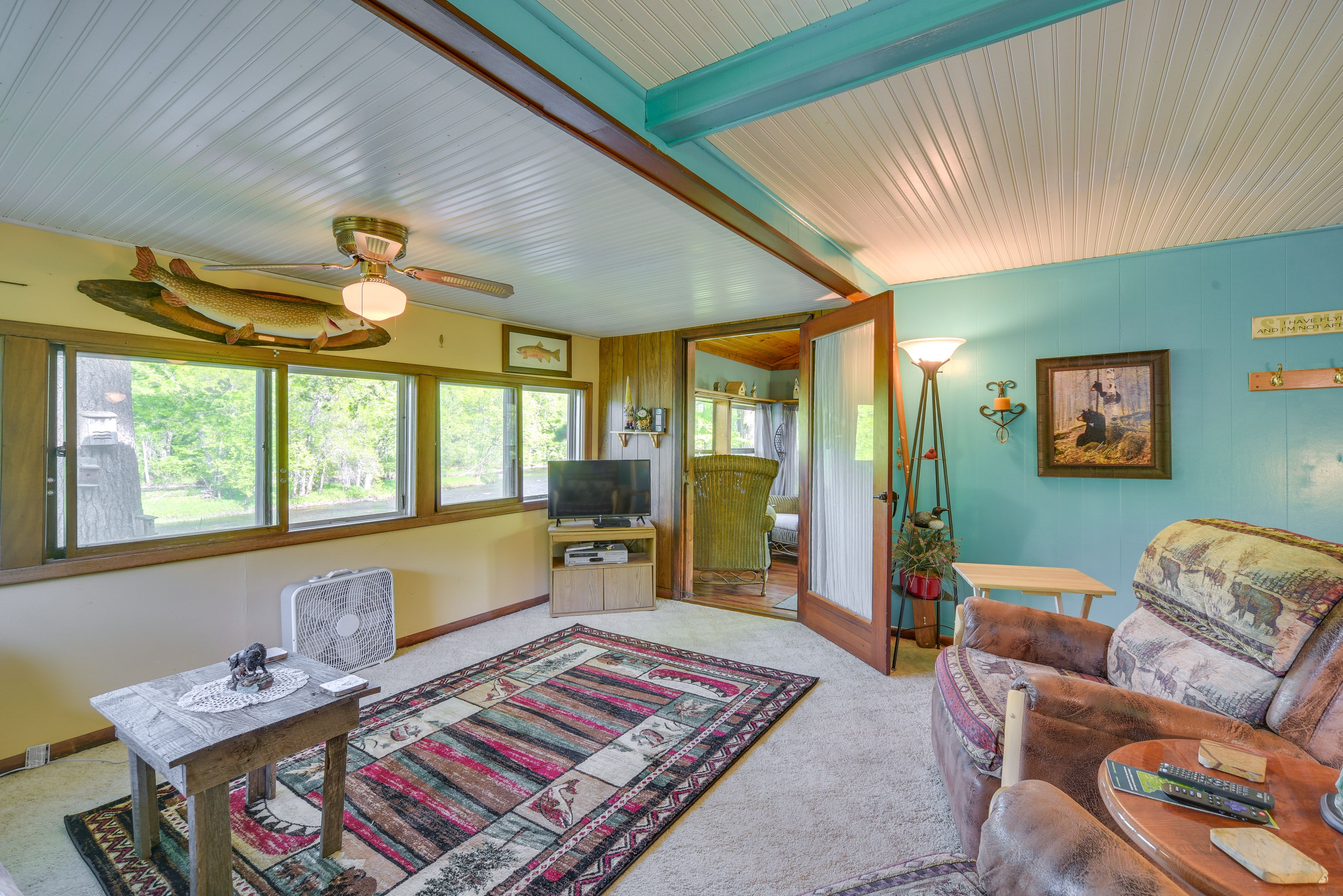 Living Room | River Views