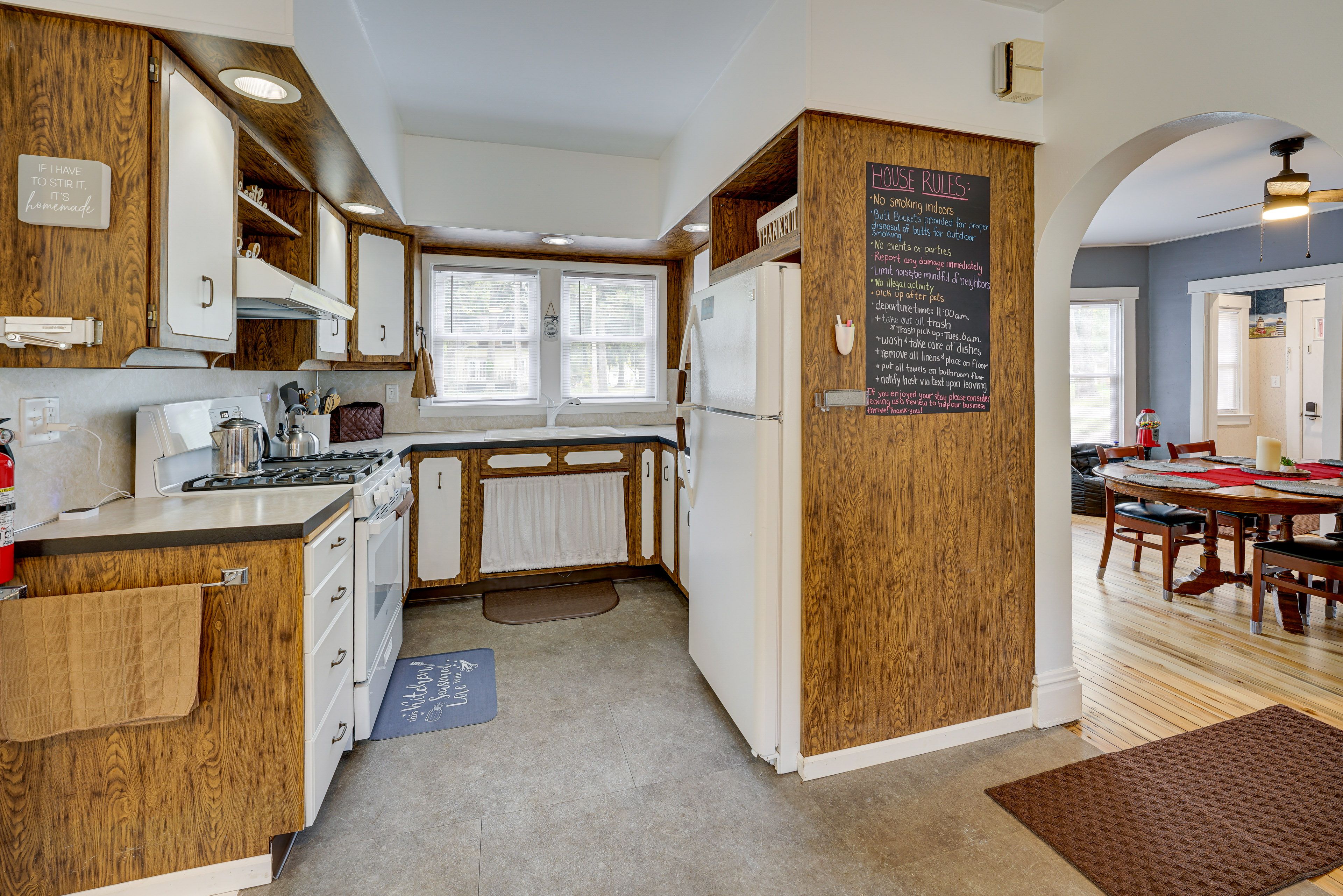 Kitchen | Toaster | Dishware & Flatware | Cooking Basics