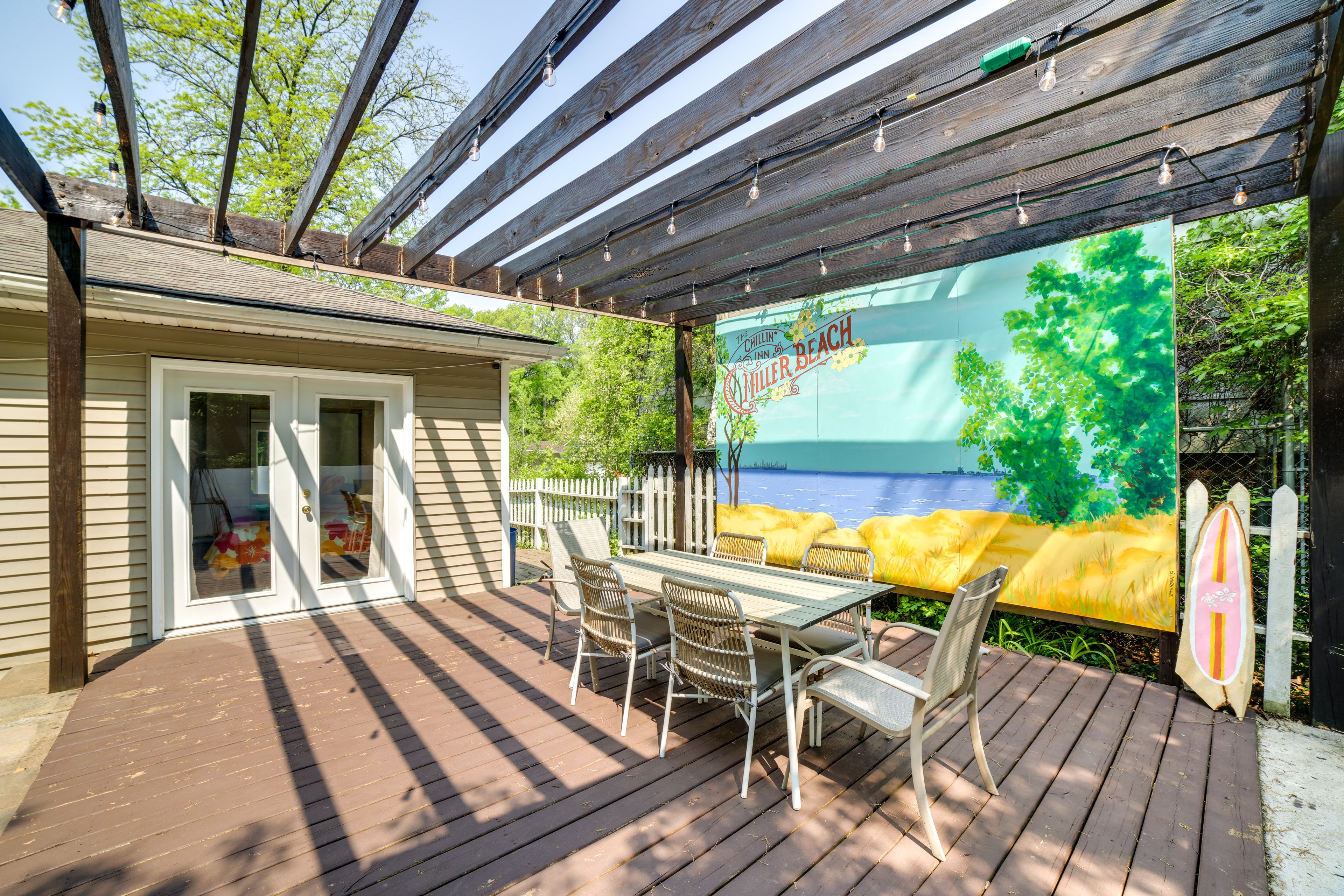 Back Patio | Outdoor Dining Areas | String Lights | Grill | Basketball Hoop