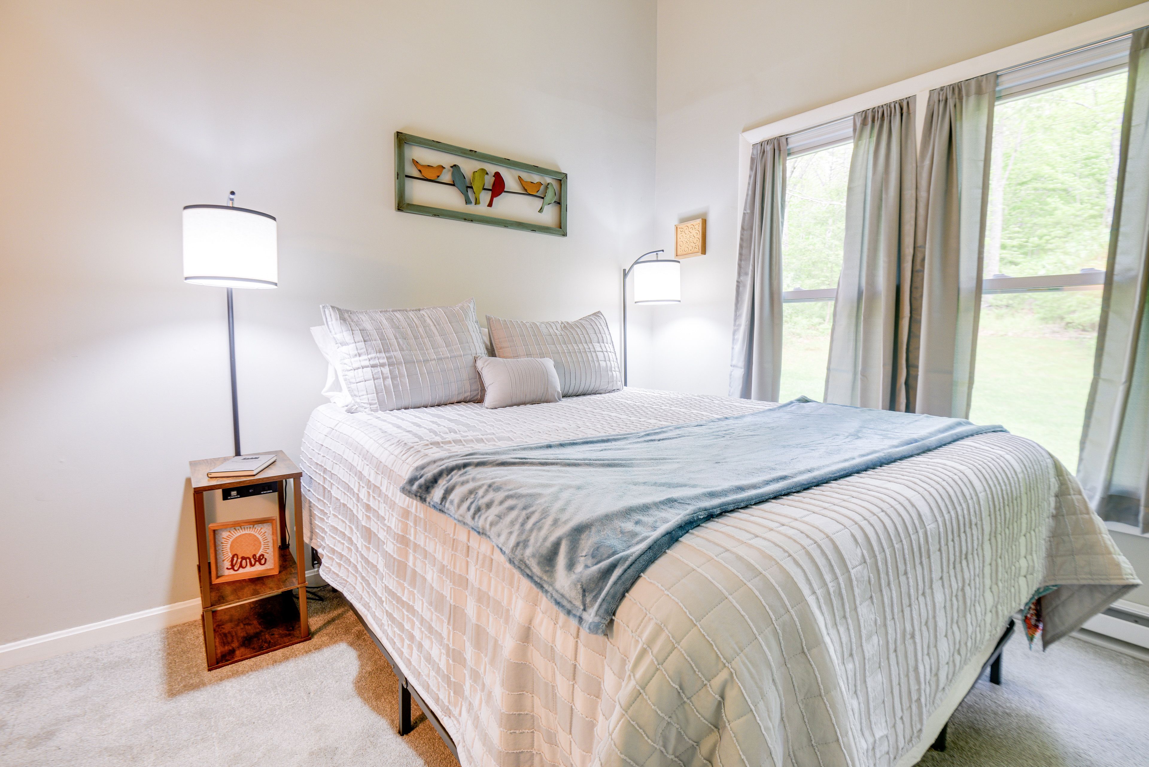Bedroom 1 | Queen Bed | Linens Provided