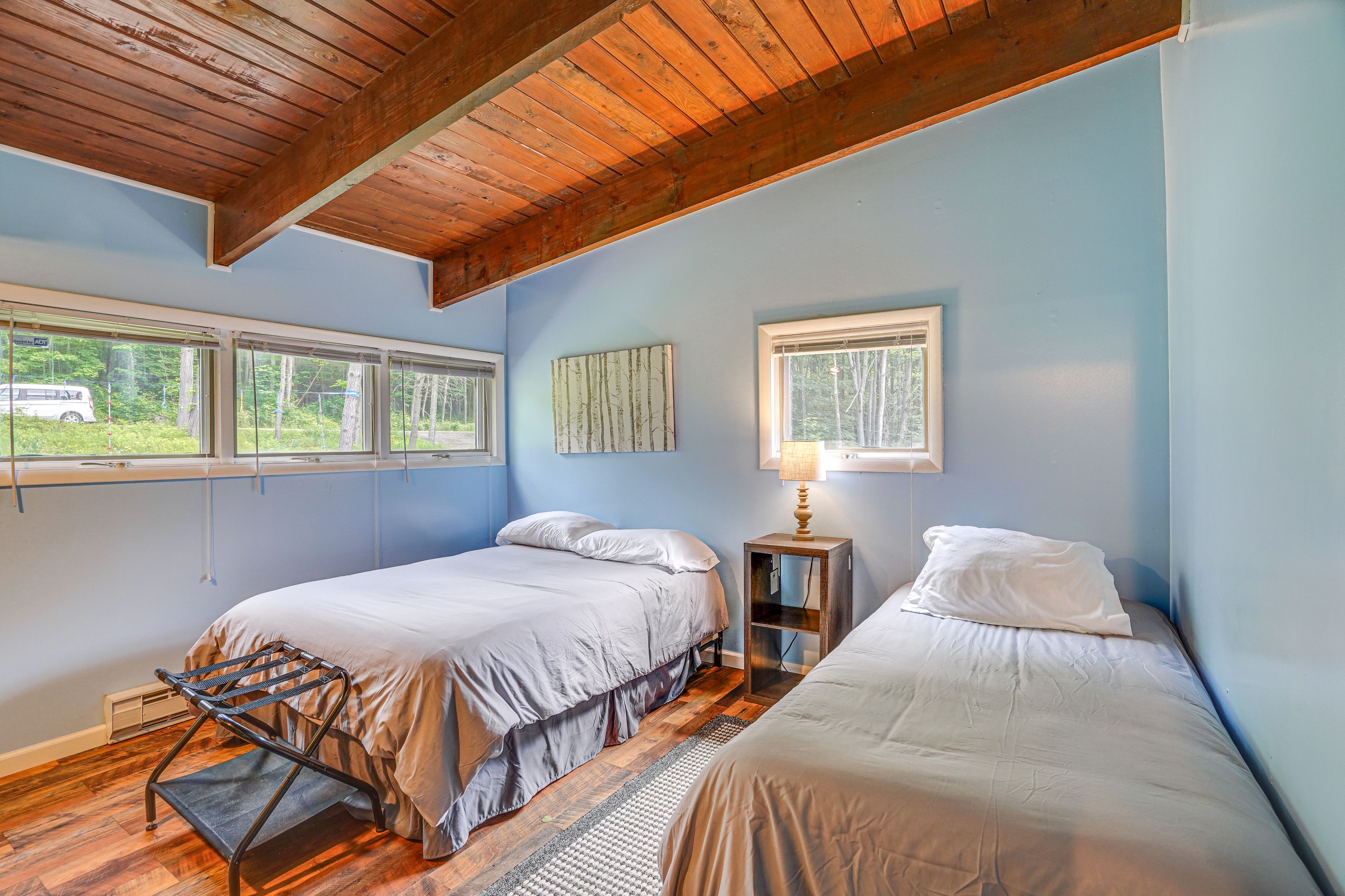 Bedroom 2 | 1st Floor | Full Bed | Twin Bed