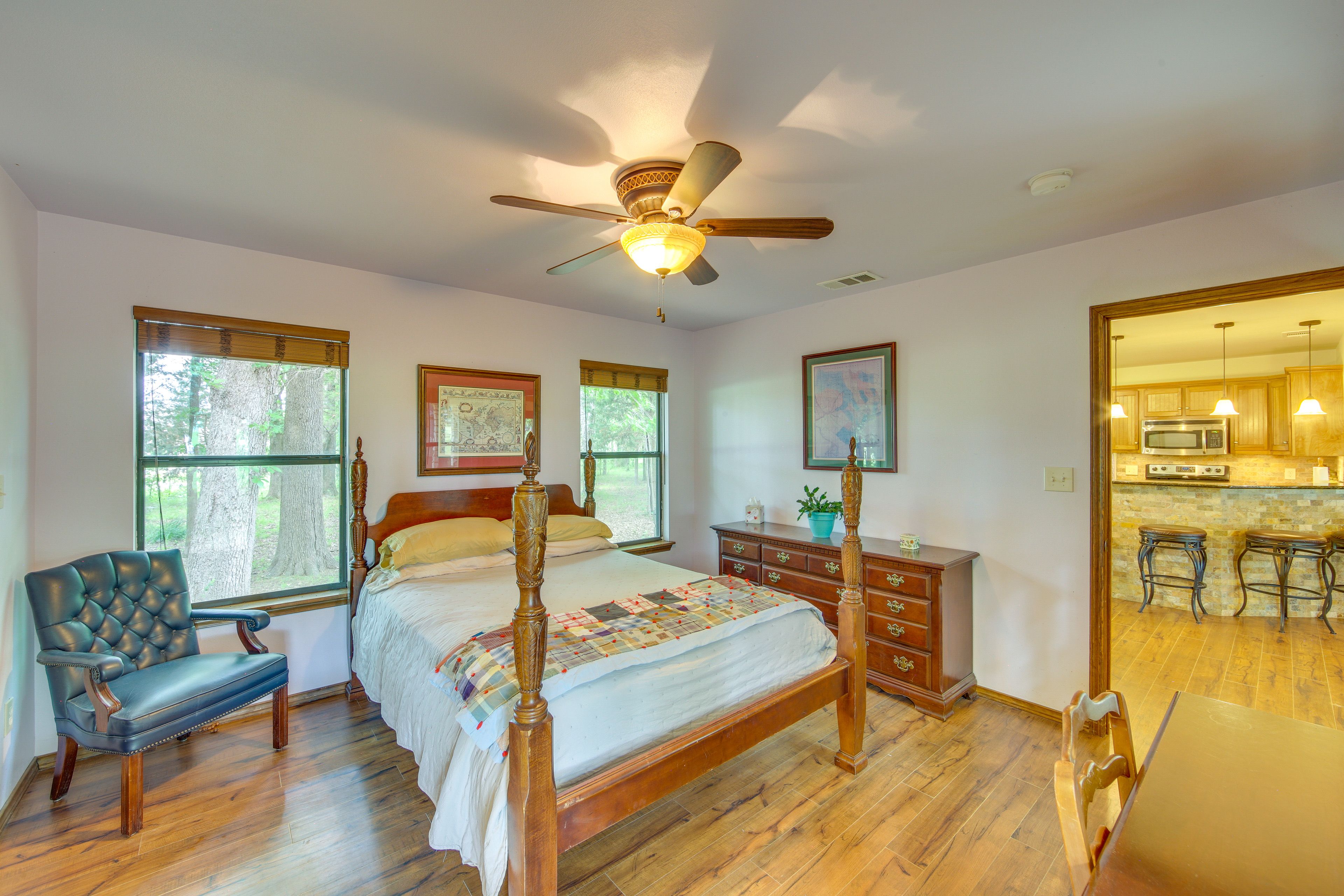 Bedroom 1 | Queen Bed | Linens Provided | En-Suite Bathroom