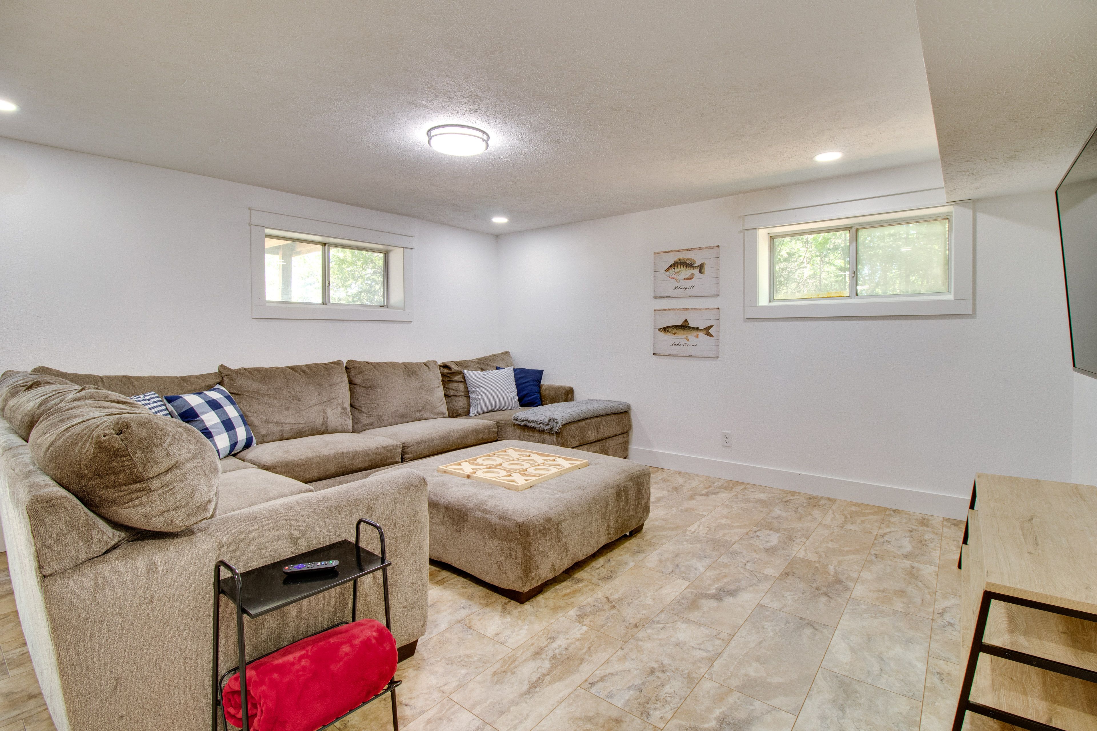 Basement Living Room | Smart TV