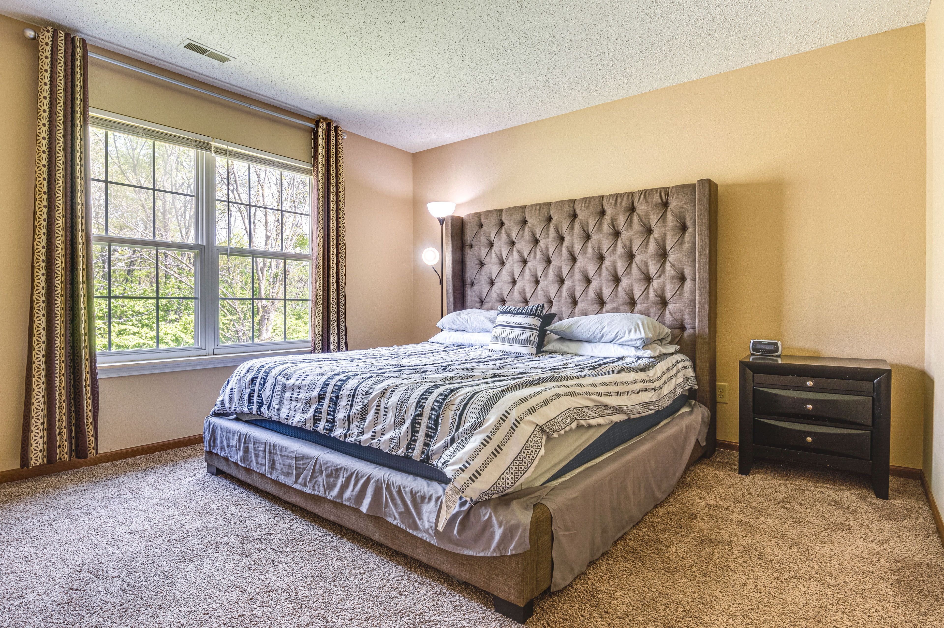 Bedroom 1 | King Bed | Linens Provided | En-Suite Bathroom
