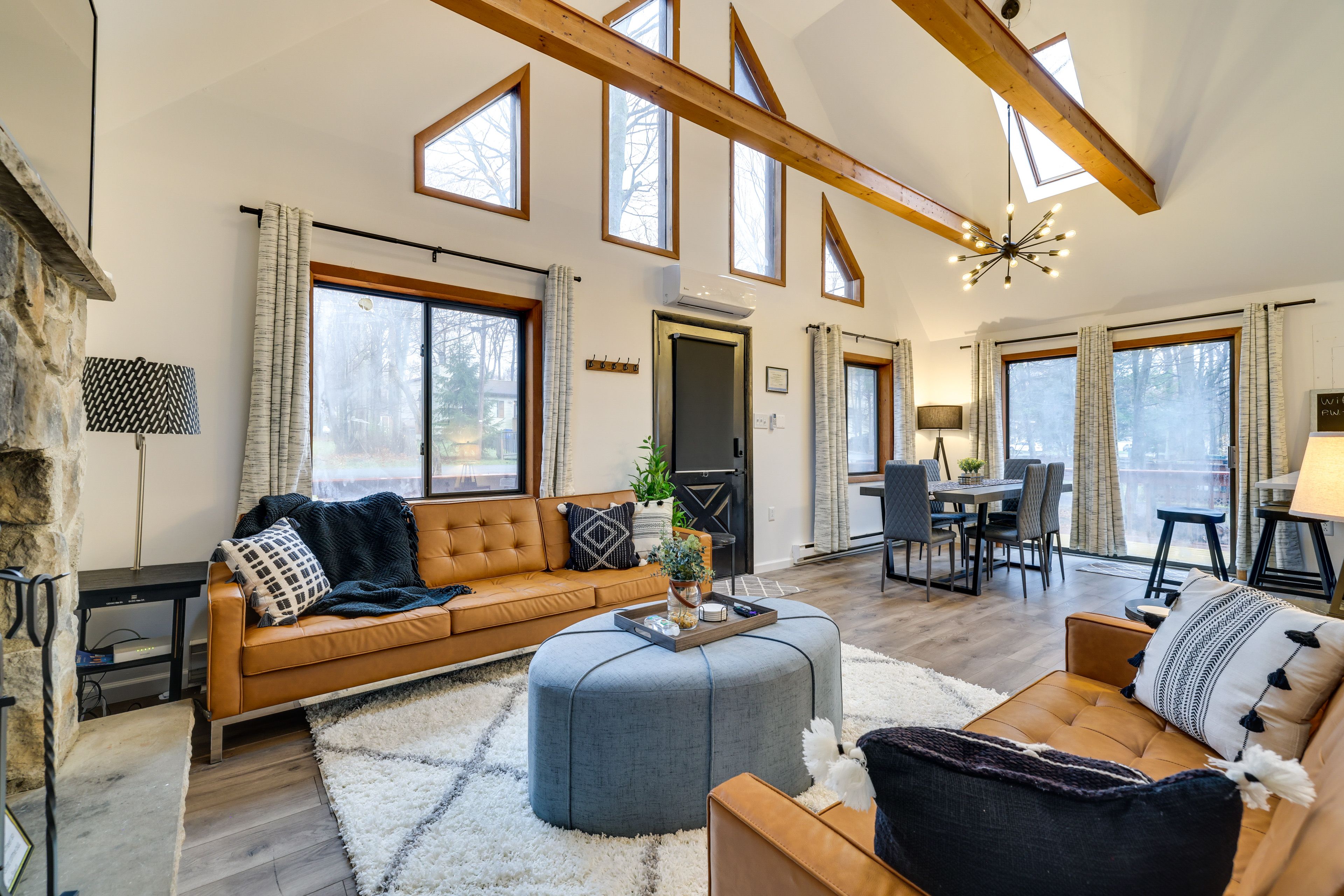 Tobyhanna Vacation Rental | 3BR | 2BA | 1,200 Sq Ft | 2 Exterior Stairs