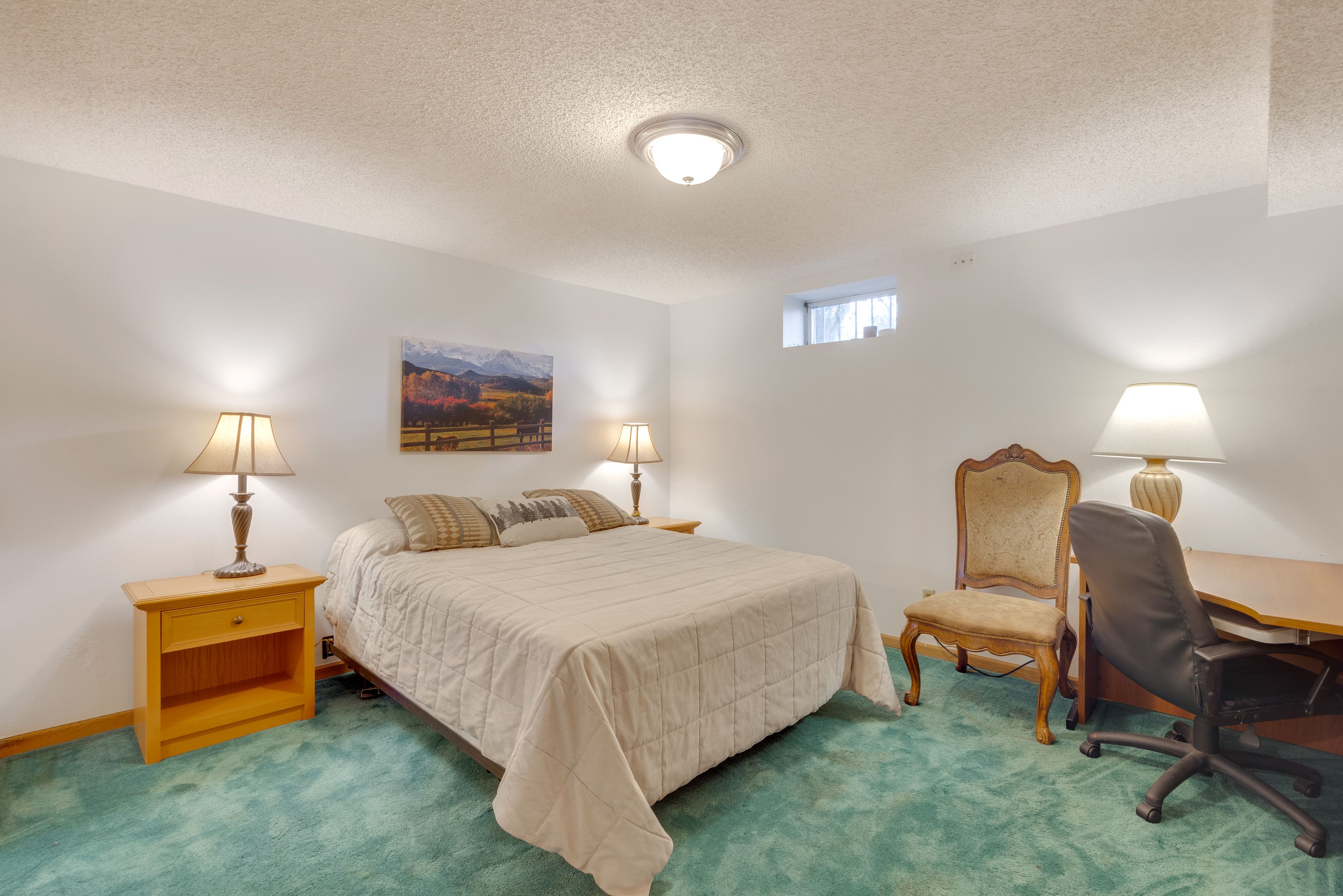 Bedroom 5 | Queen Bed | Lower Floor