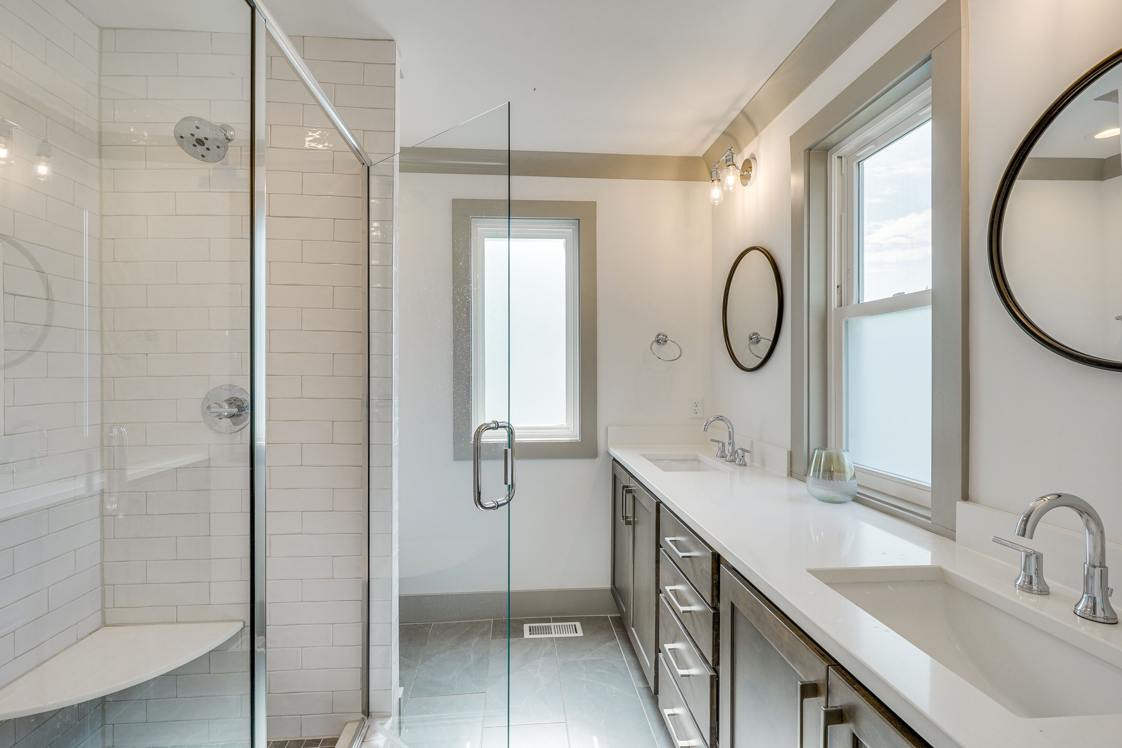 En-Suite Bathroom | Towels Provided | Hair Dryer
