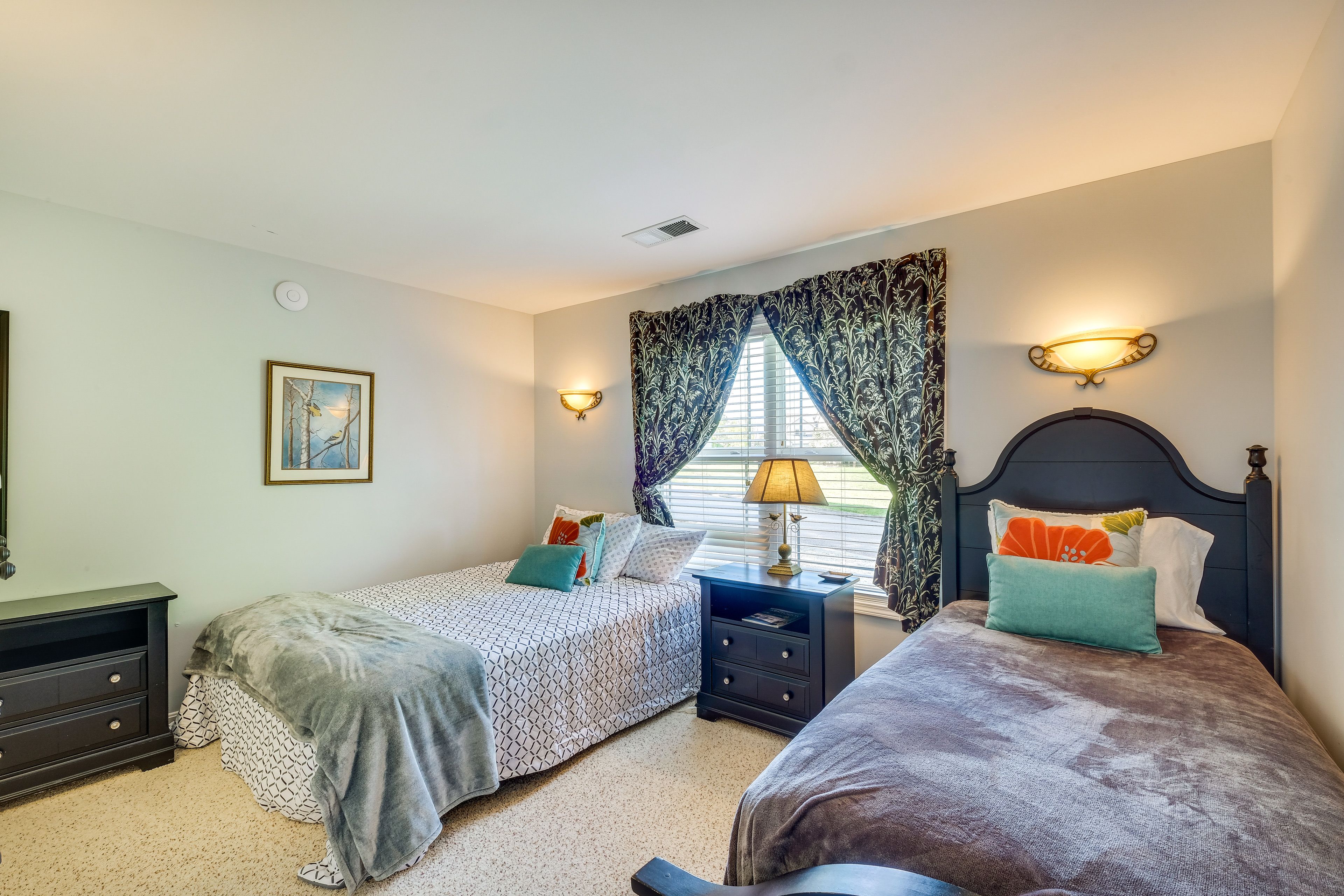 Bedroom 2 | Main Level | Full Bed | Twin Bed