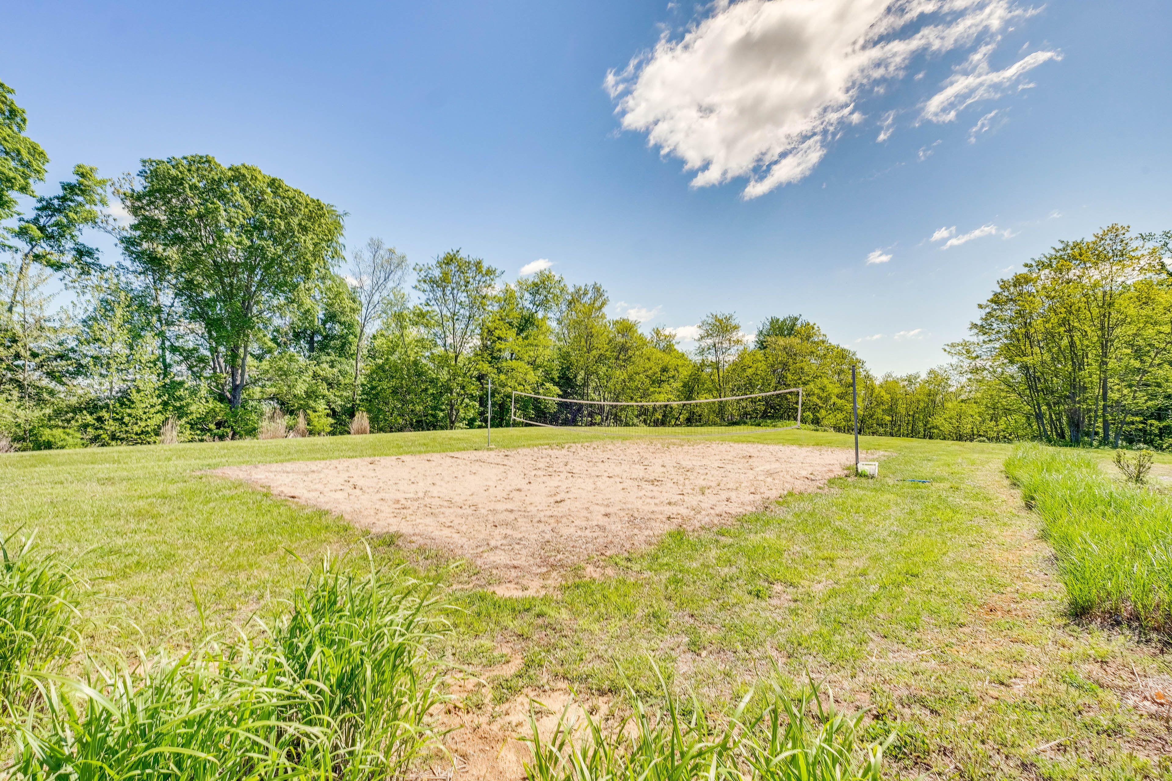 Edgewater Resort | Sand Volleyball Court