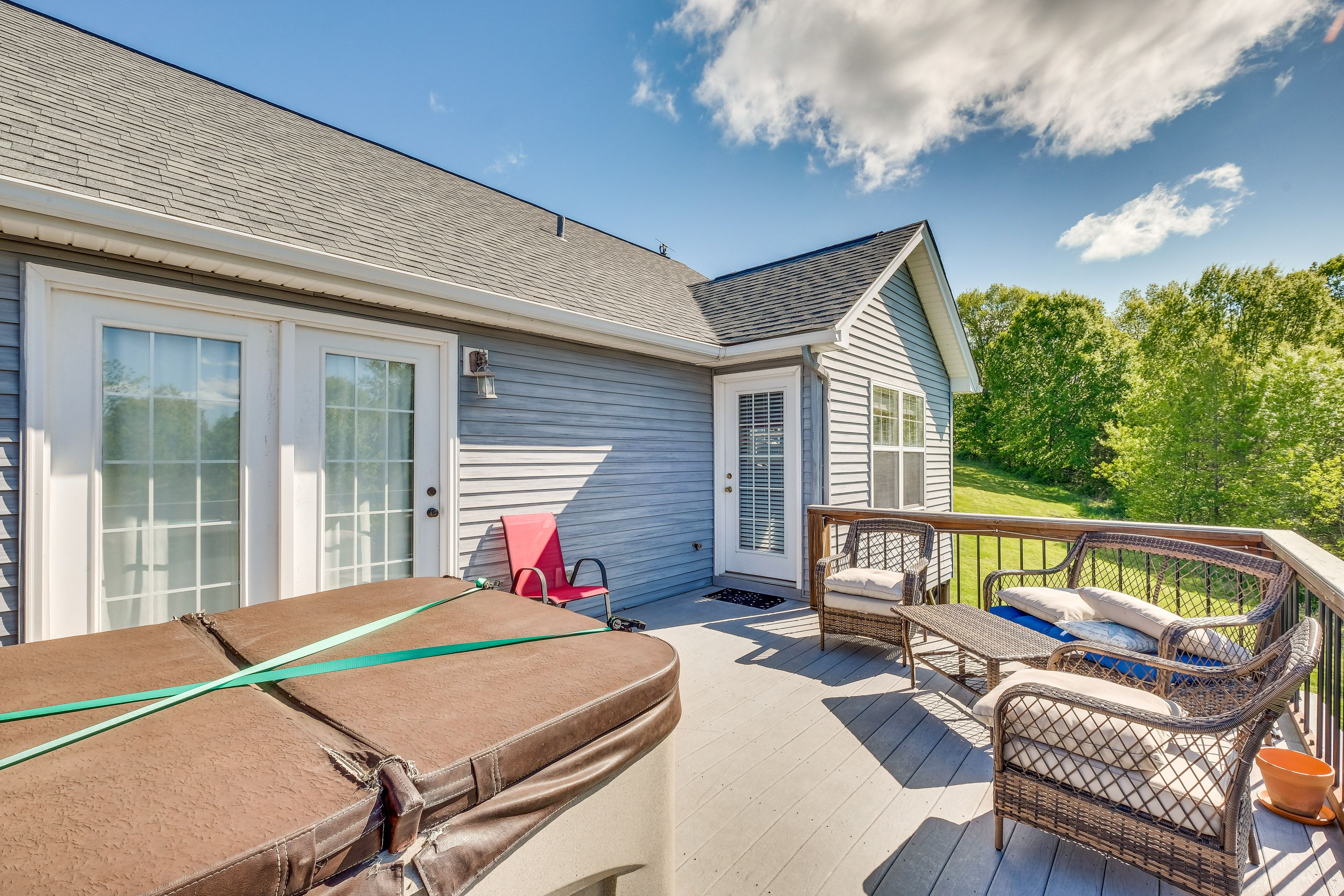 Deck | Hot Tub | Lake View