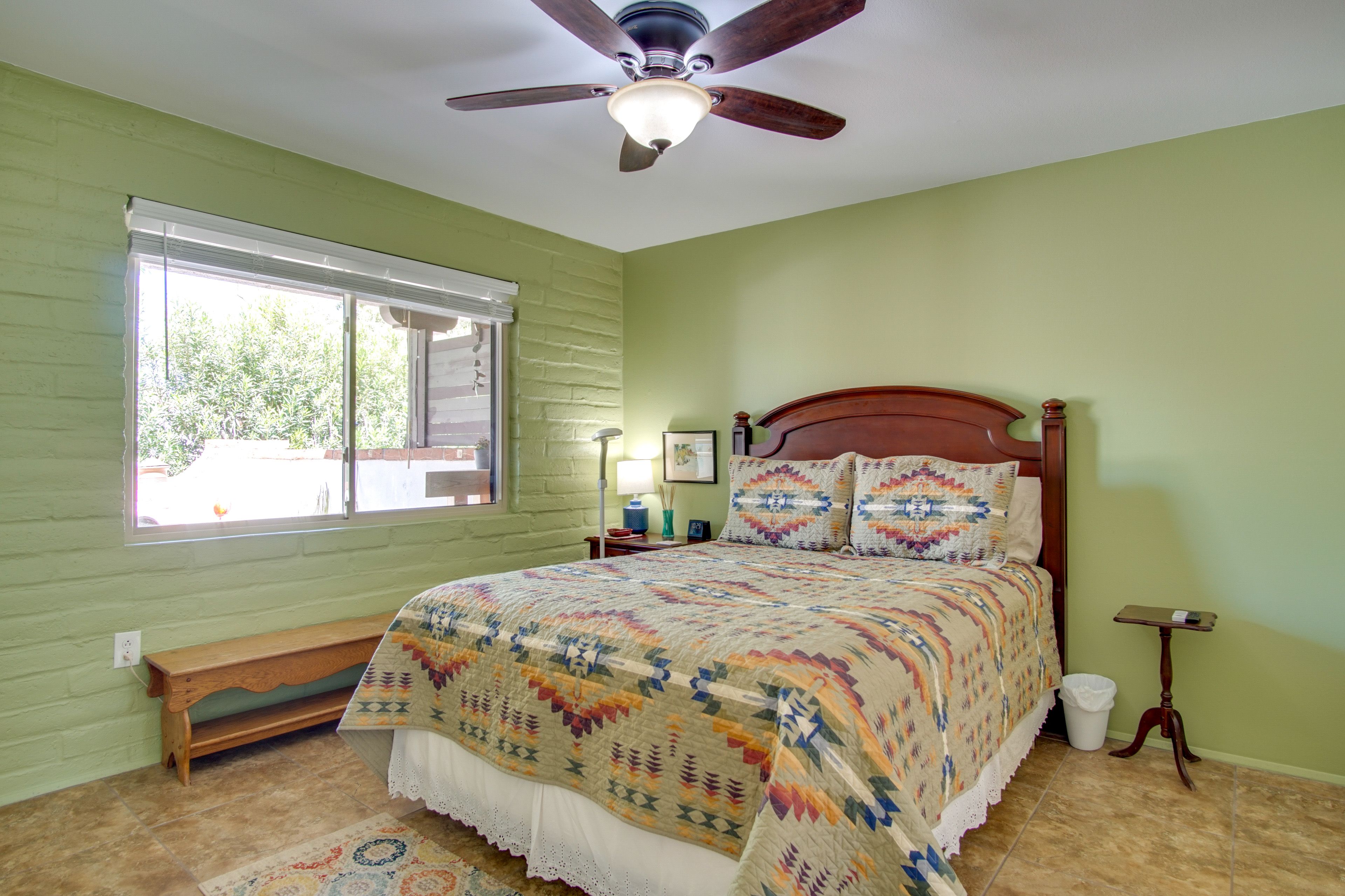 Bedroom 1 | Queen Bed | En-Suite Bathroom
