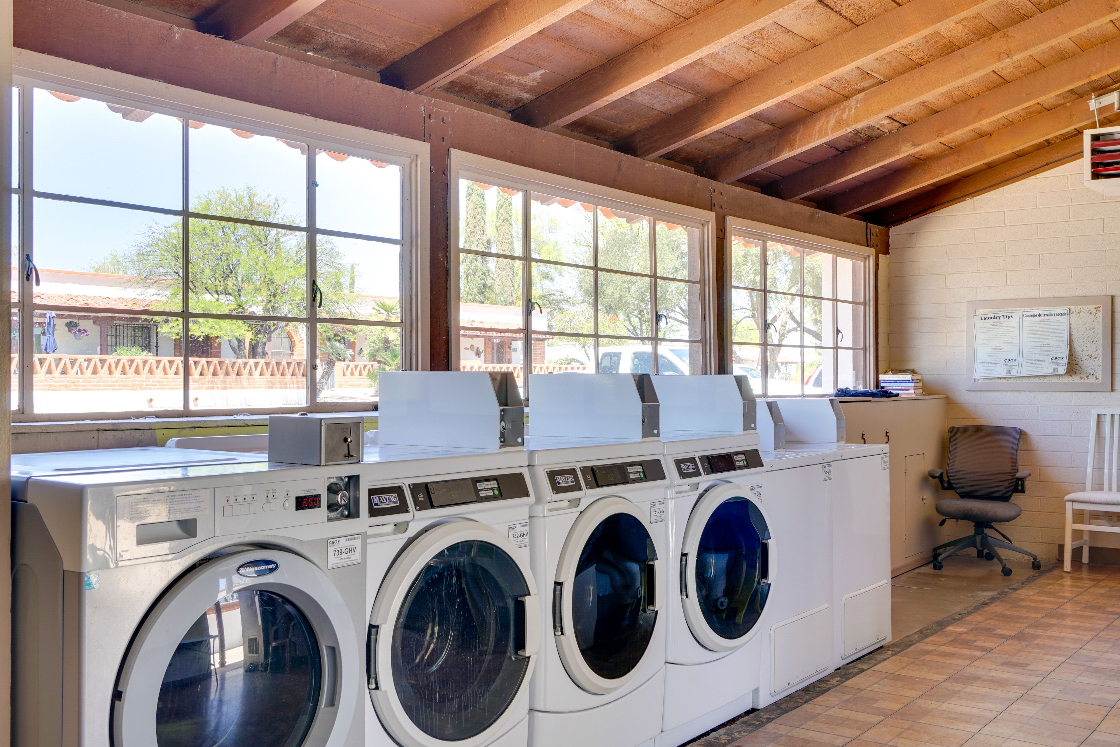 Community Amenities | Coin Laundry