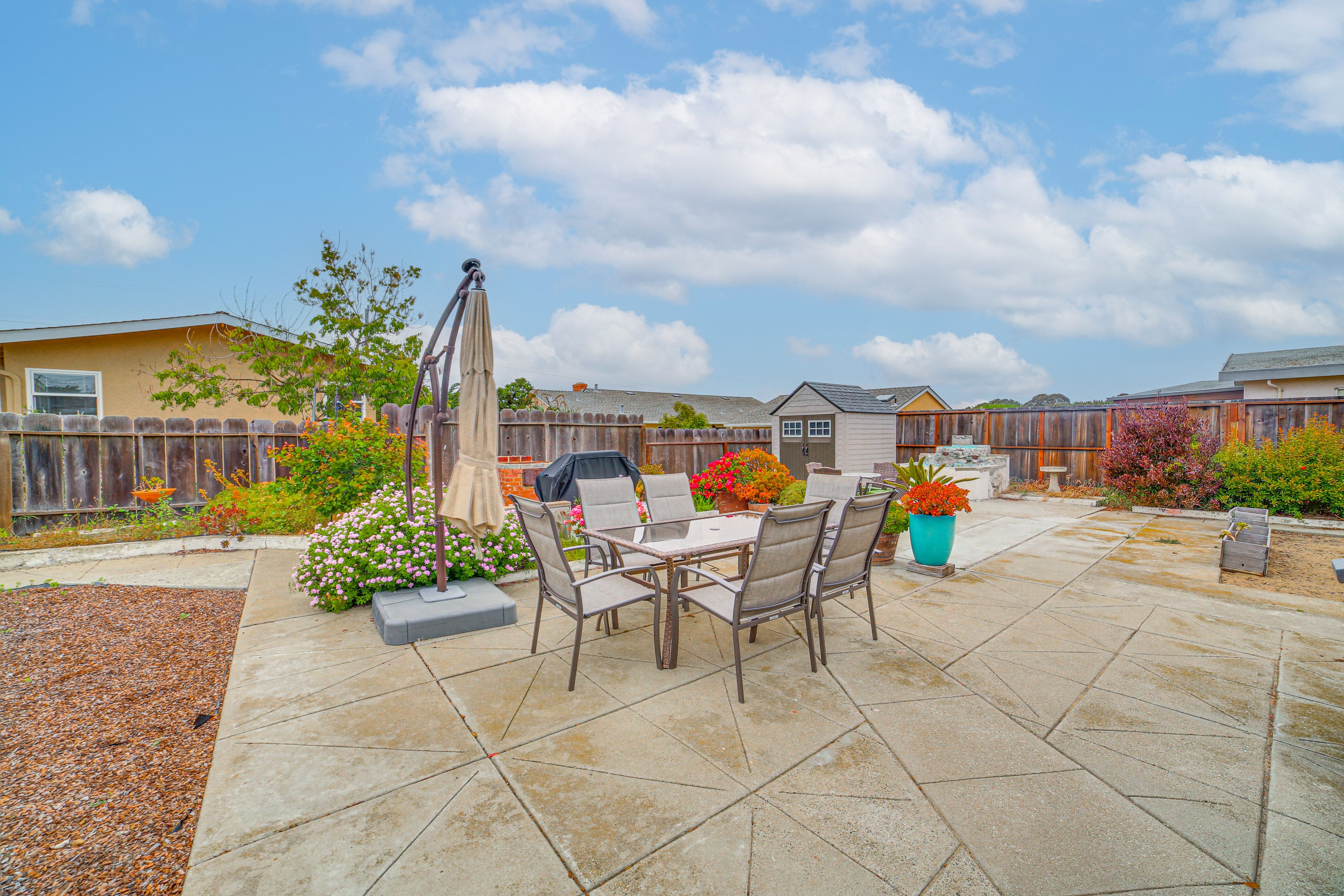 Private Patio | Fenced Yard | Dining Area | Gas Grill | Fire Pit