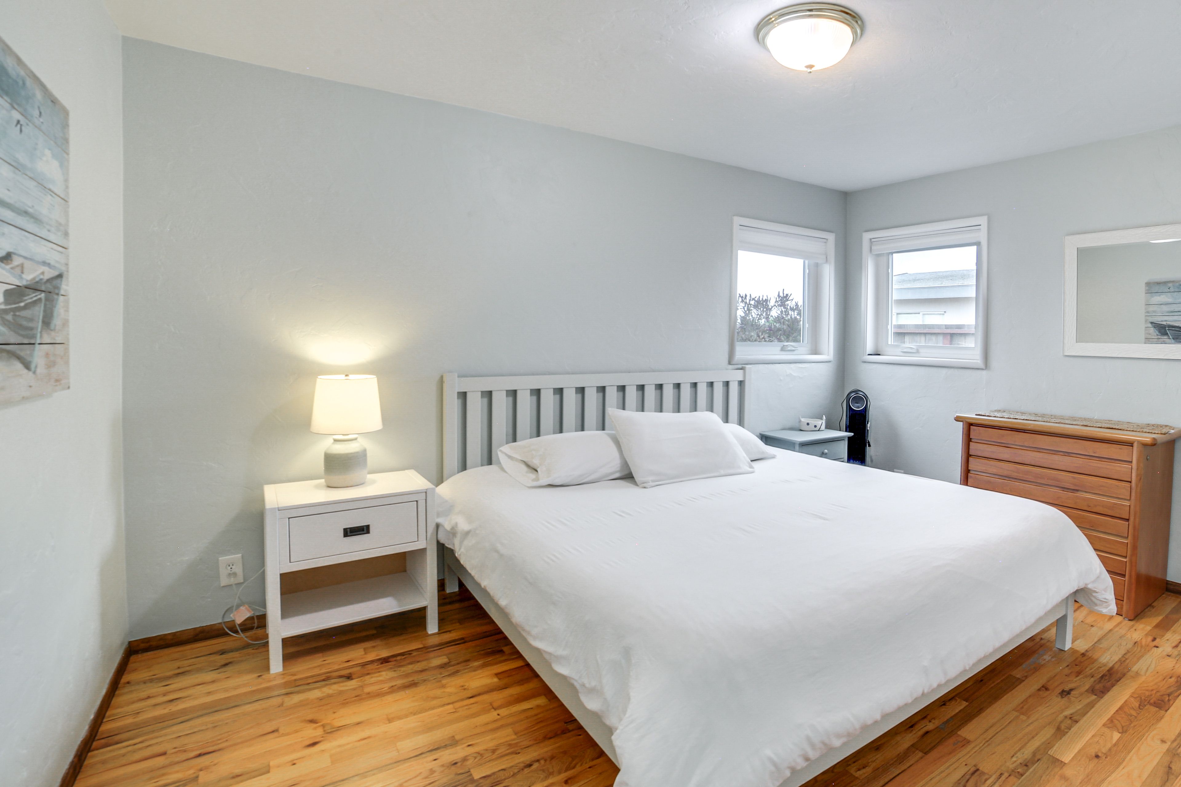 Bedroom 1 | King Bed | Linens Provided