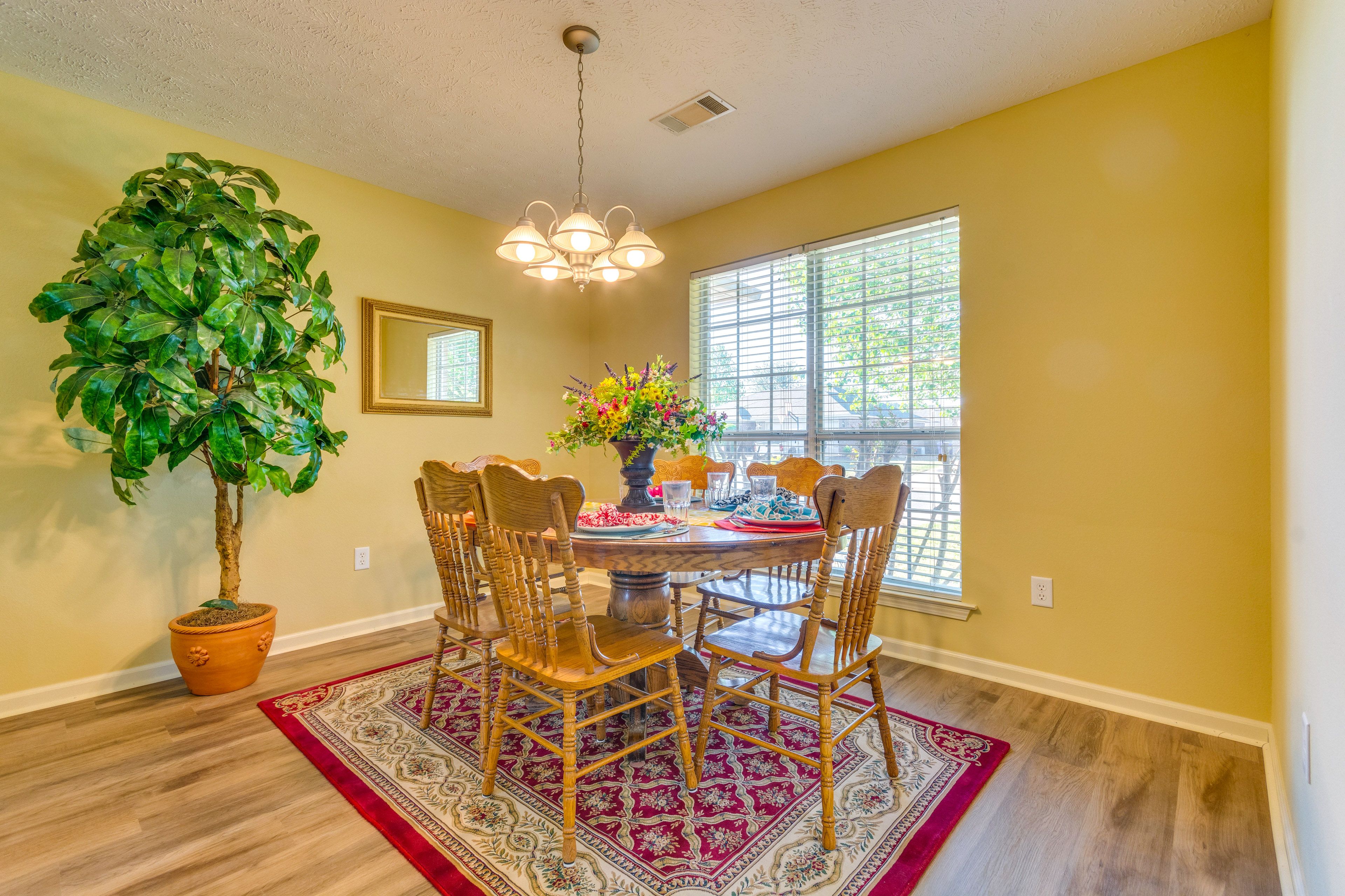 Dining Room | Dishware & Flatware