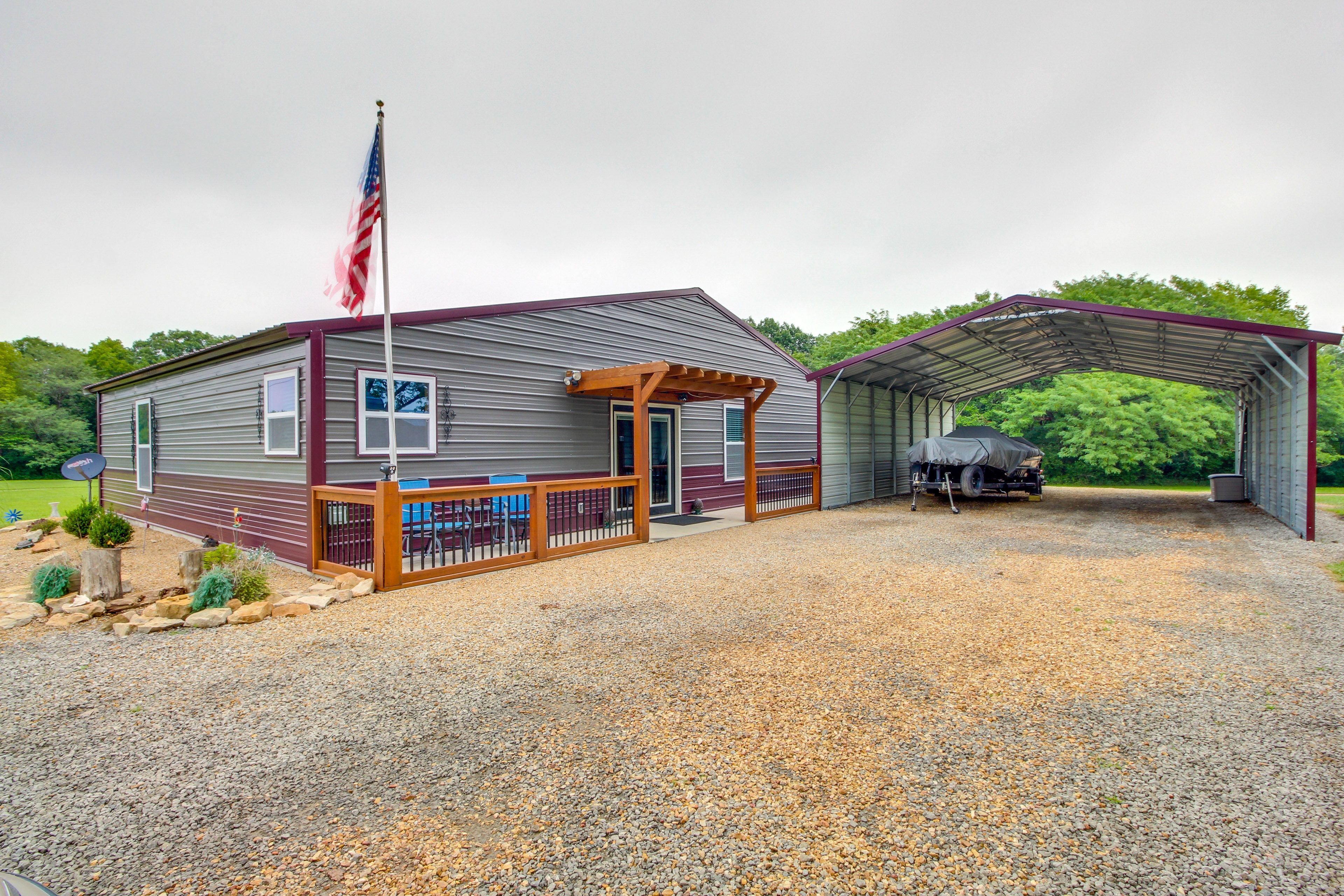 Exterior | Walk to Lake Perry