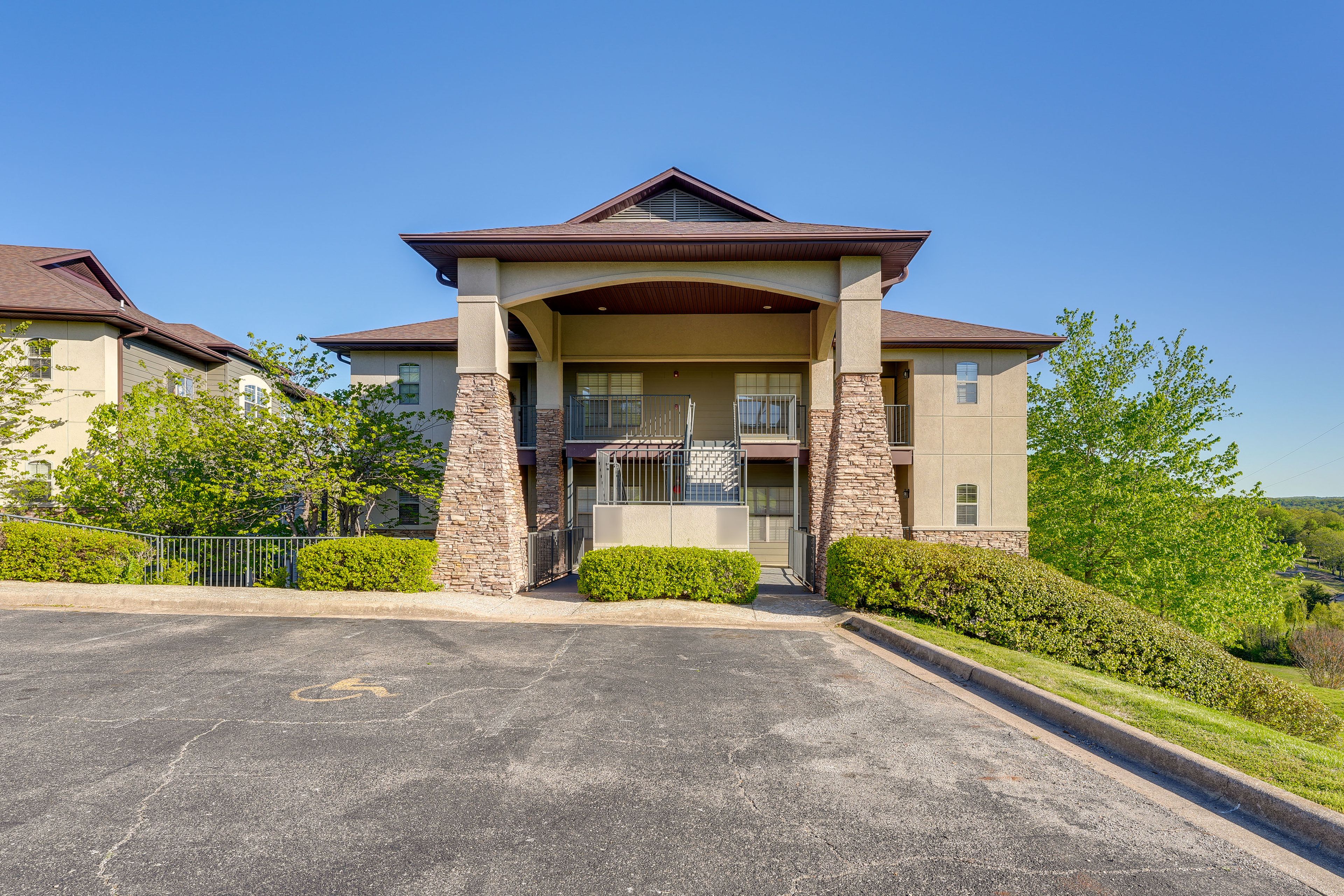 Parking | Community Lot (2 Vehicles) | Stonebridge Village Parking Pass Required
