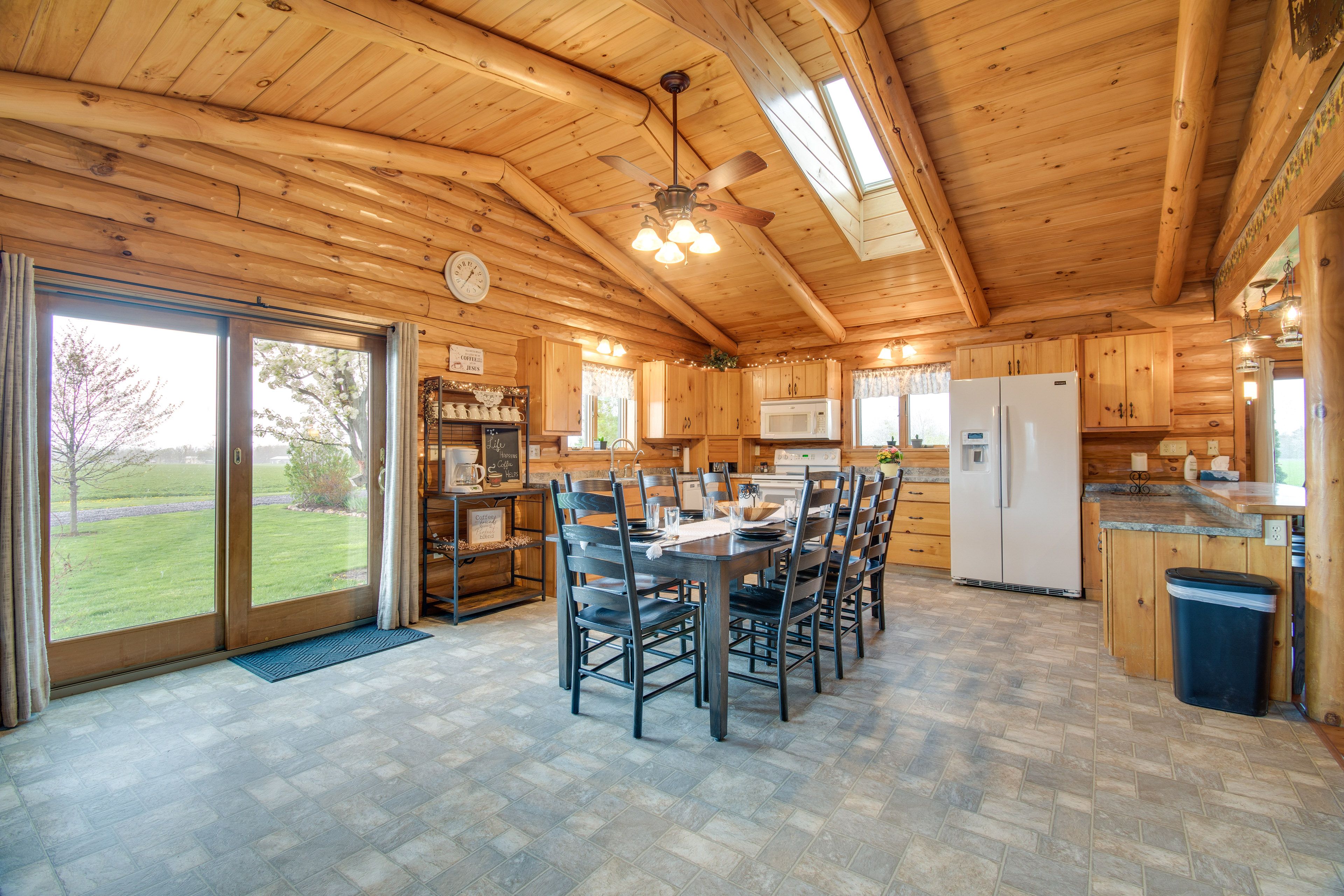 Kitchen & Dining Area | 1st Floor