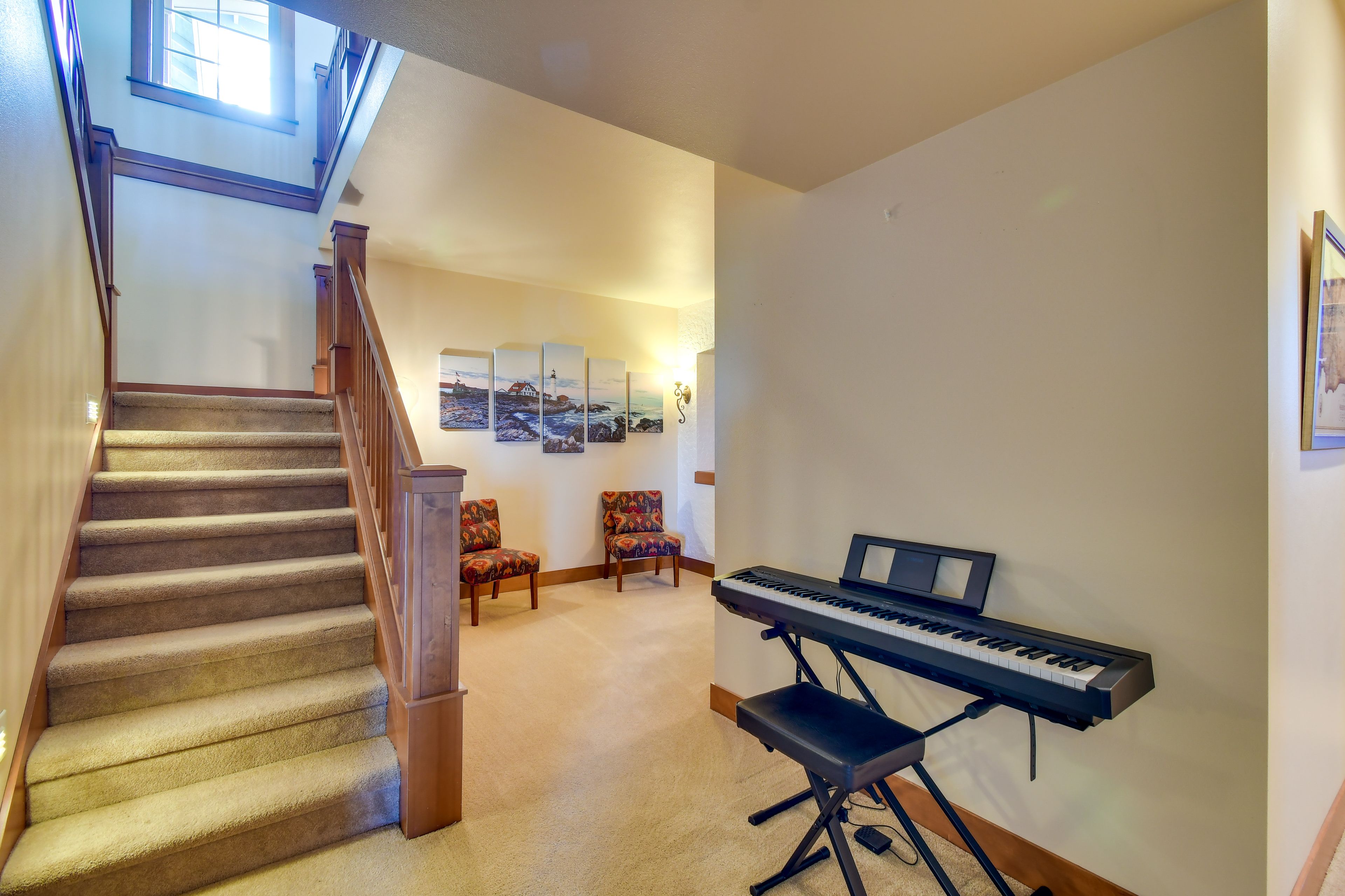 Finished Basement | Workspace | Keyboard